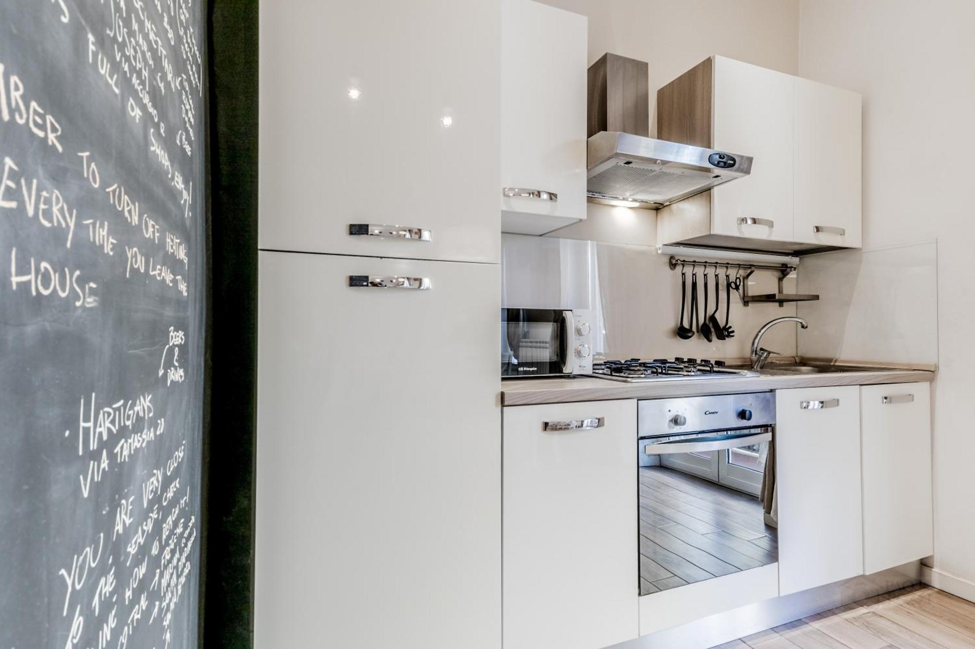 Apartment Metro Battistini Elegante Rome