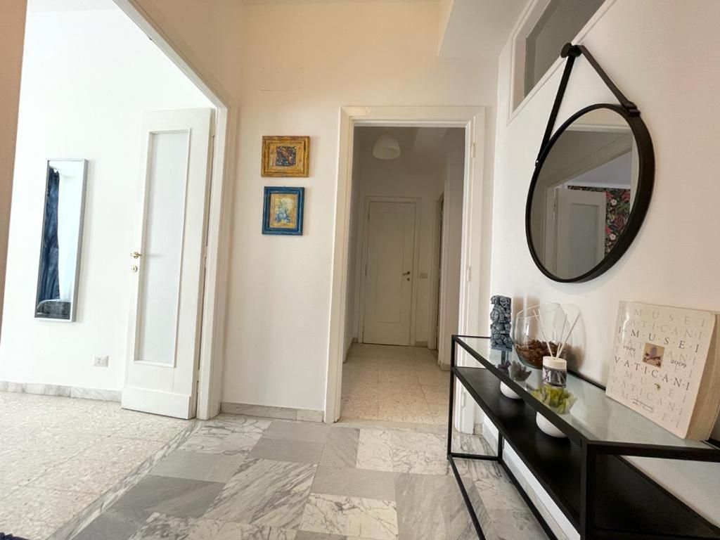 Apartment Forty1 Near Metro Cipro *