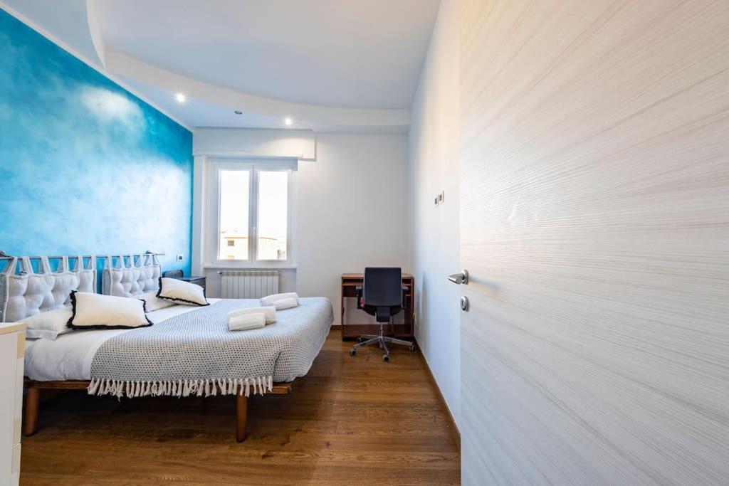 Stylish Air Conditionig Wifi Tv 50 Metro 4 Minutes Away Apartment *