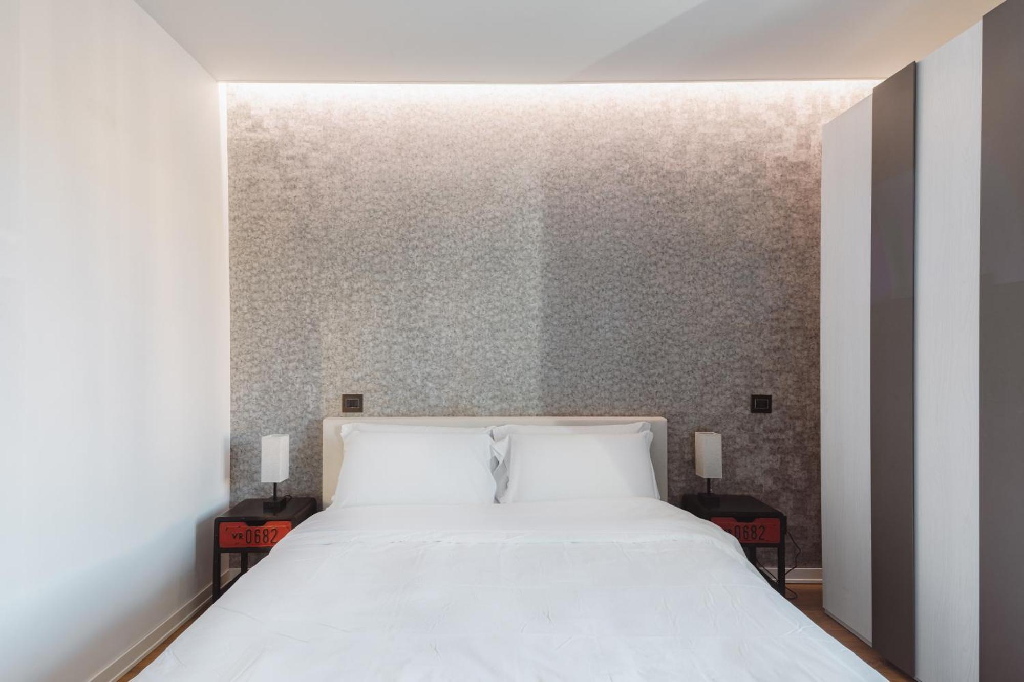 The Place Giuliana Guest house *