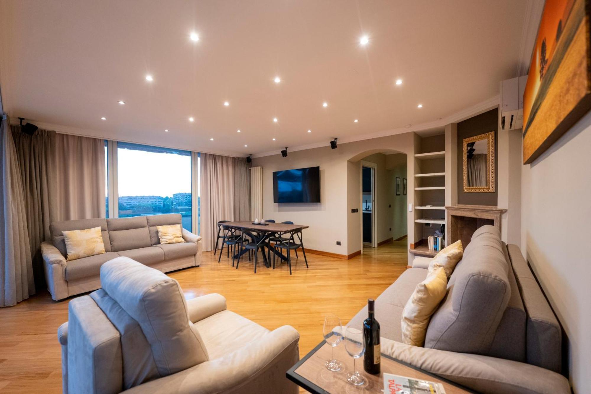 Domus Aurelia Luxury Apartment *