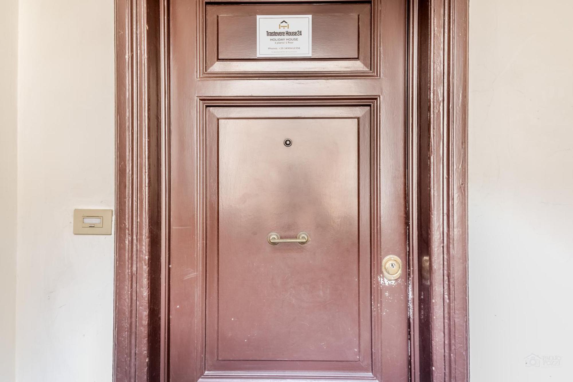 Trastevere House 24 Apartment Rome
