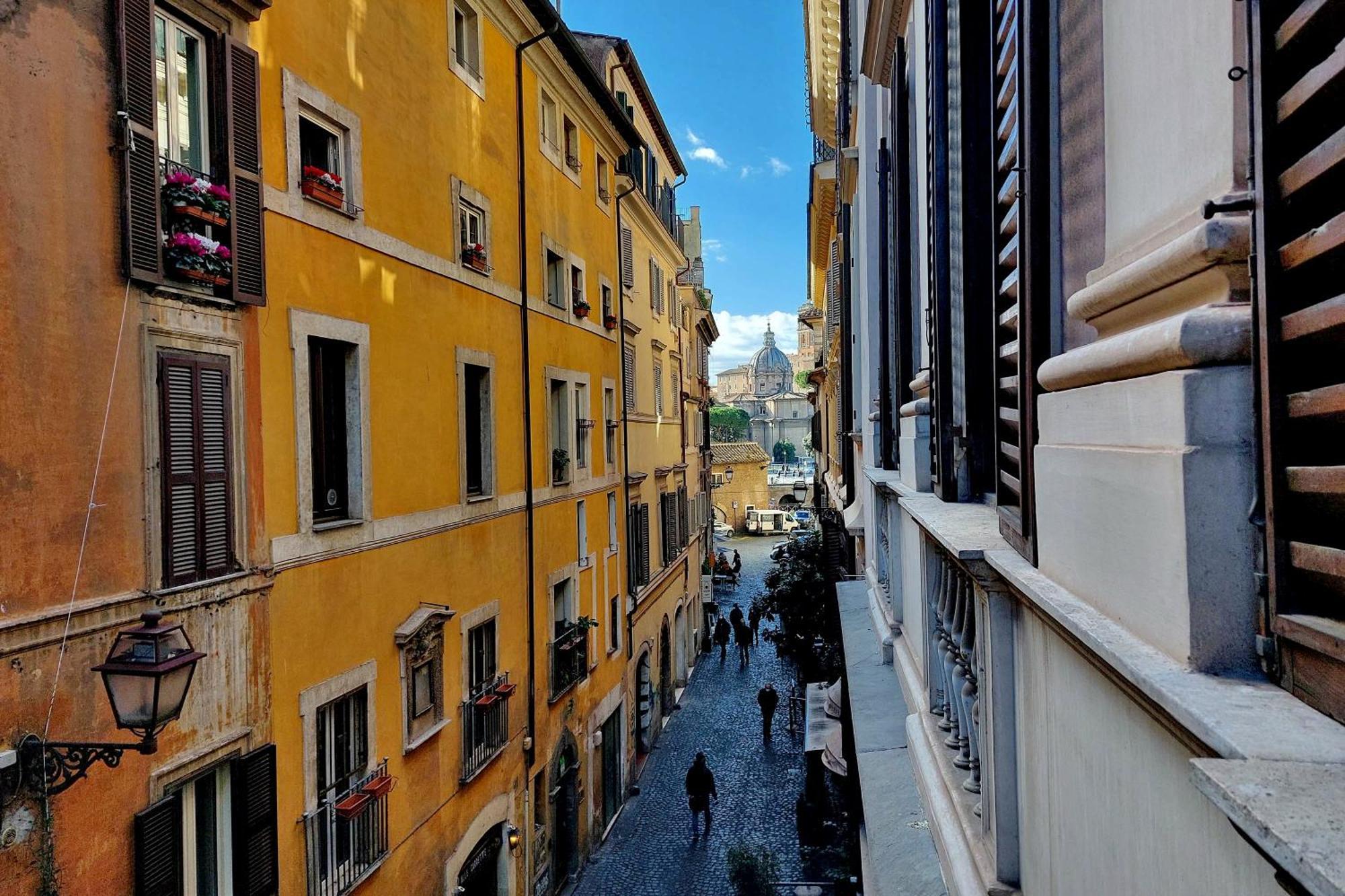 Luxury In Rione Monti Apartment