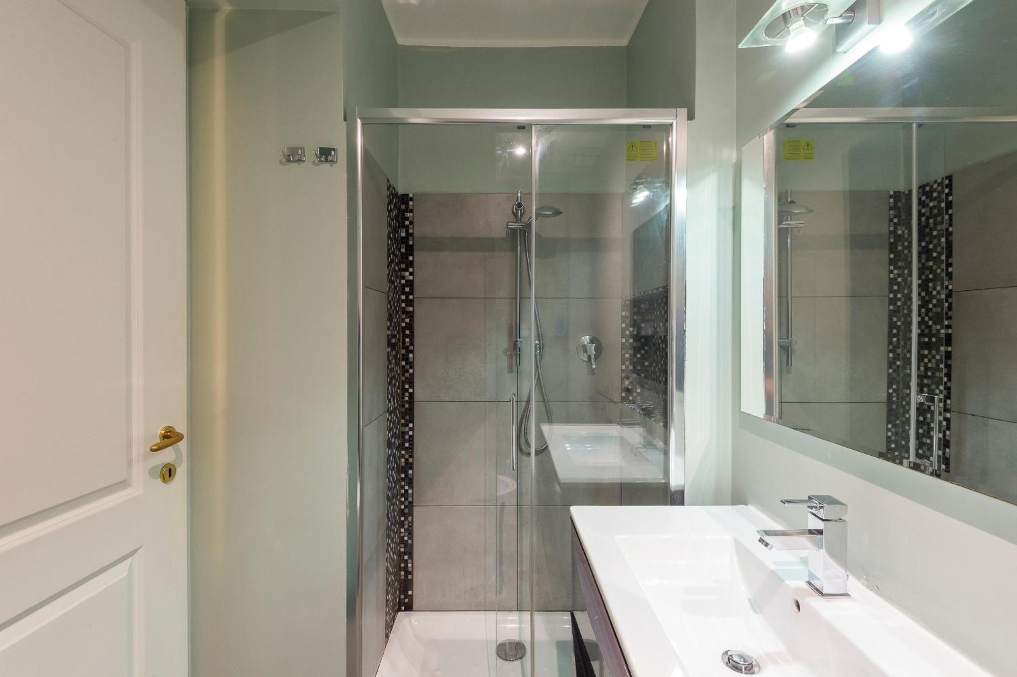 Appartement Luxury Three Bedrooms Flat In Center
