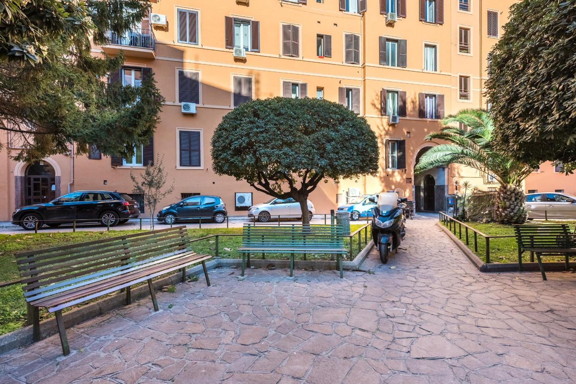 Mi Center Metro Termini Apartment *