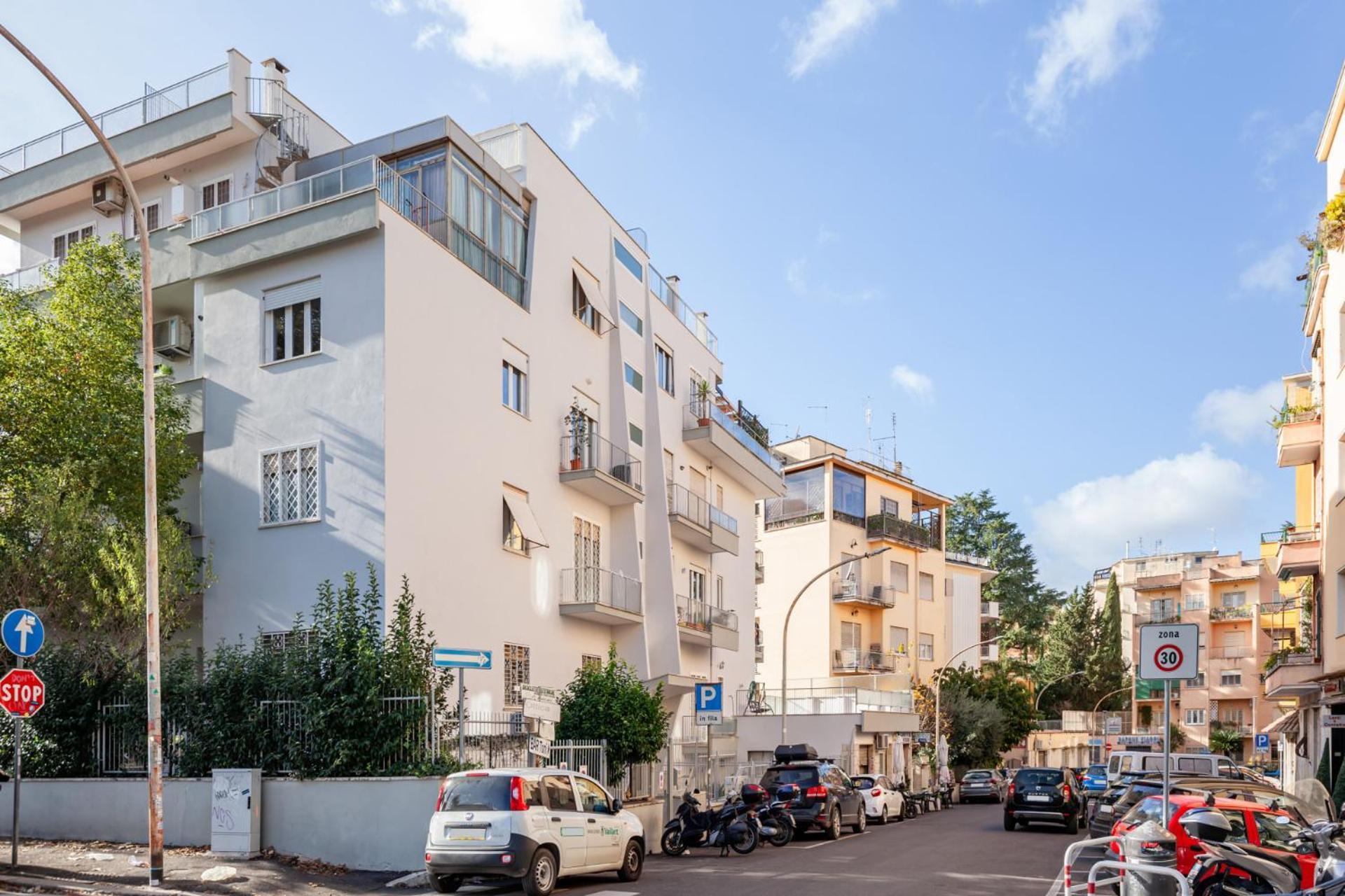Apartment Casa Giancarlo By Rentbeat Rome
