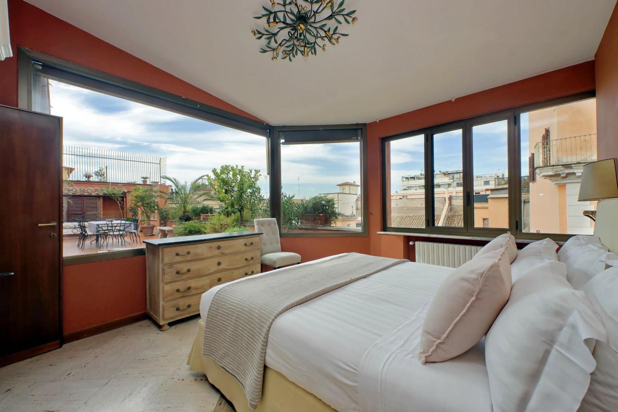 Treasurerome Spanish Steps Penthouse * Rome
