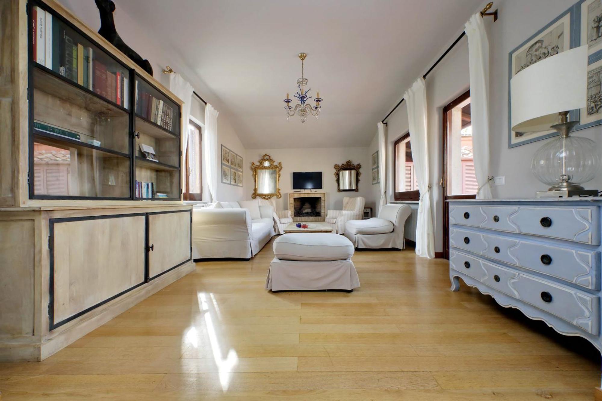 Treasurerome Spanish Steps Penthouse Rome