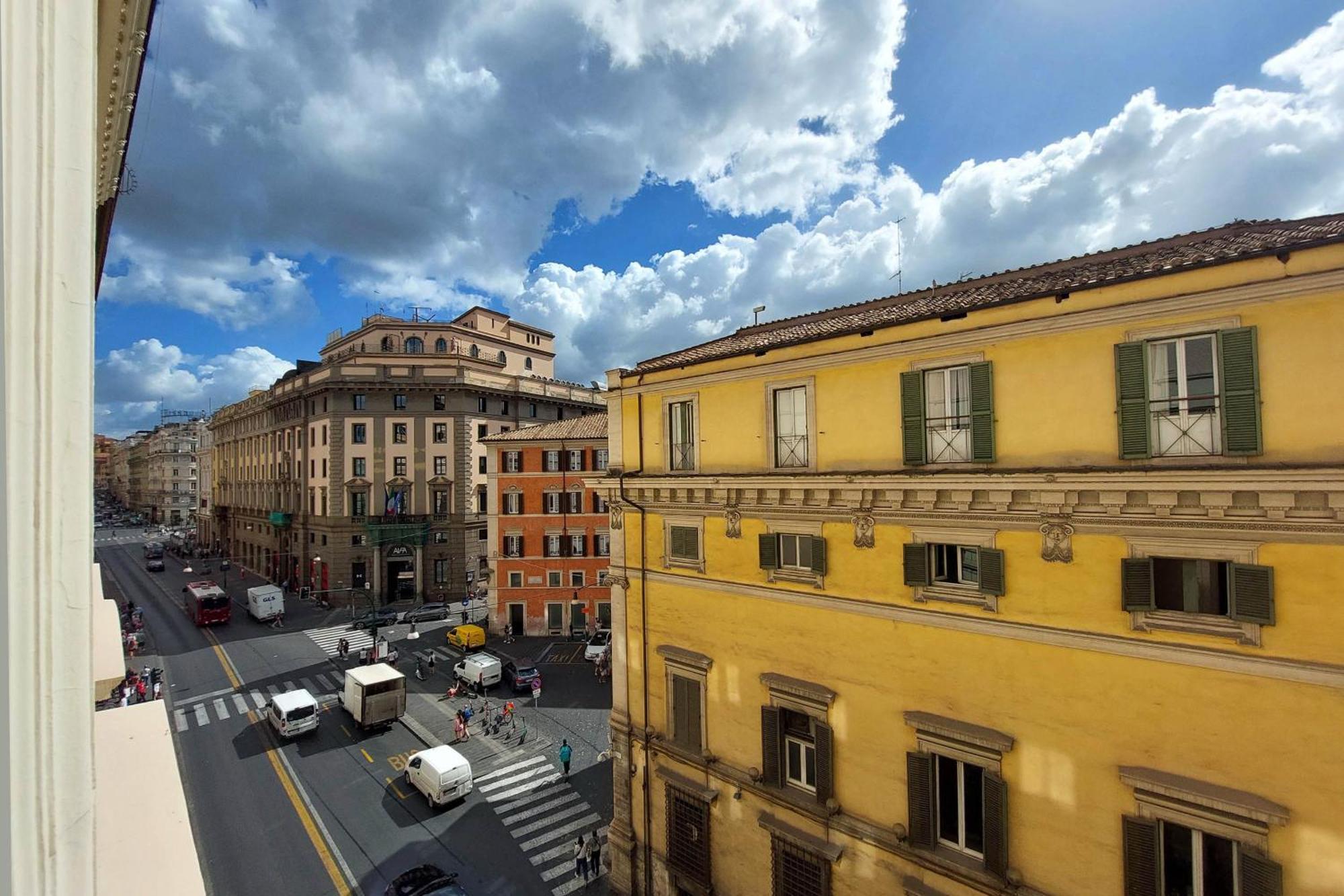 Treasurerome Spanish Steps Family