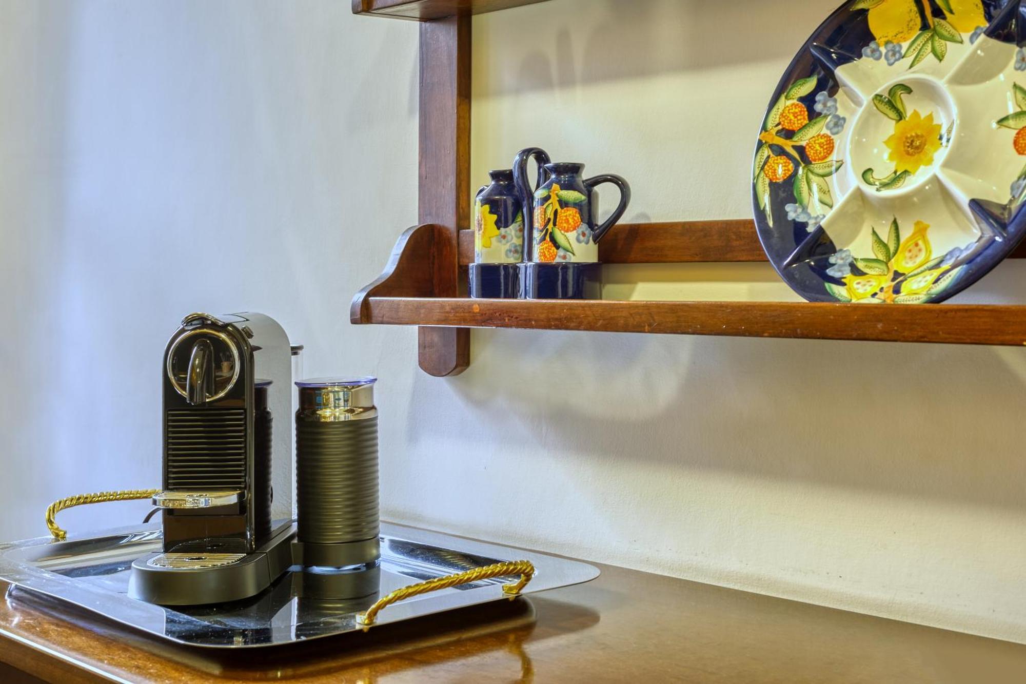 Vespasiano Luxury For 4 Apartment