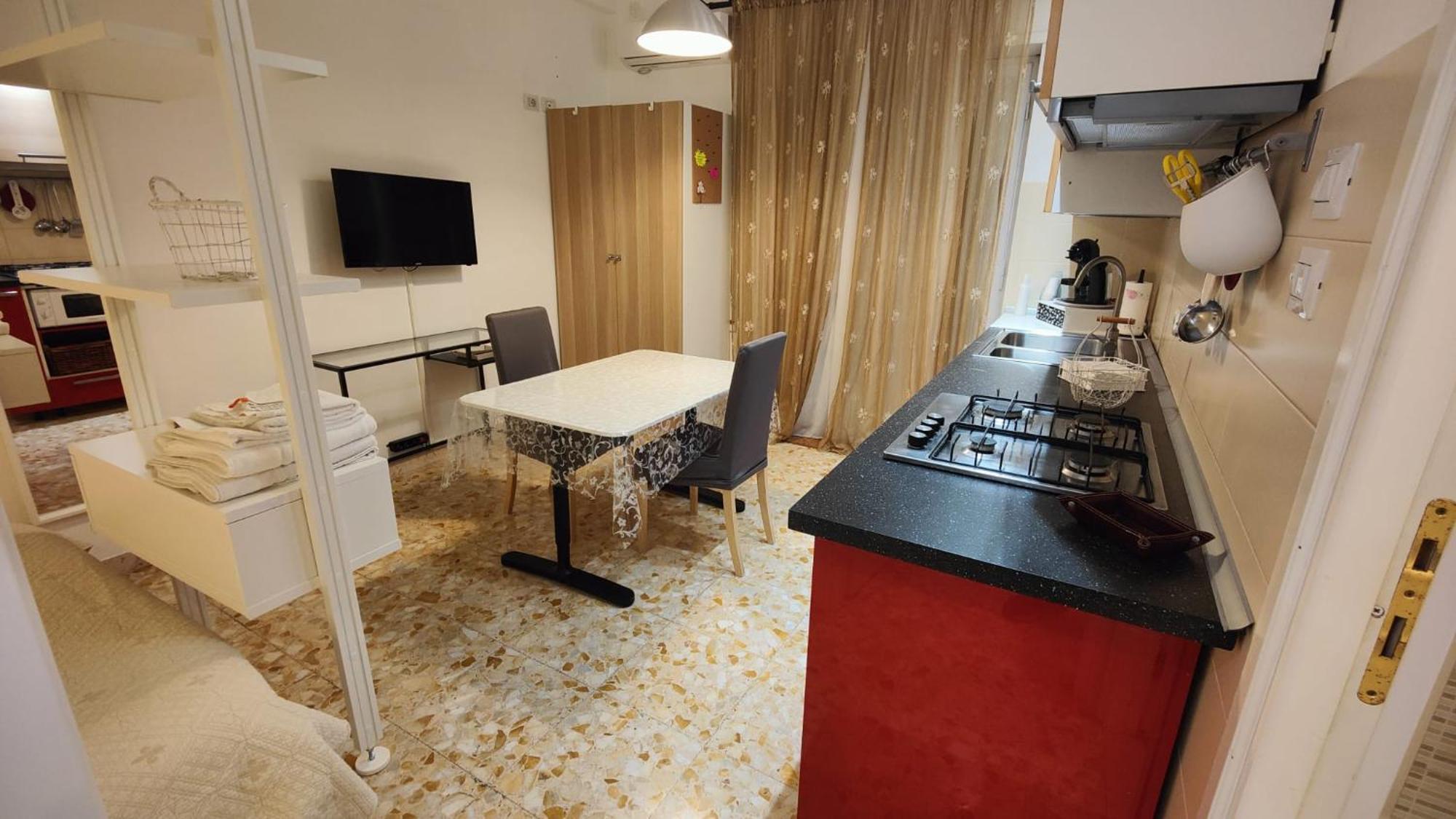 Sergio Tourist Rental Close Tiburtina Station Guest house Rome