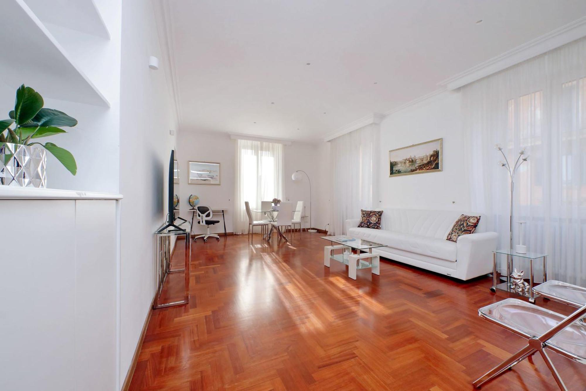 Appartement Elegant And Spacious Apartment, Vespasiano 9