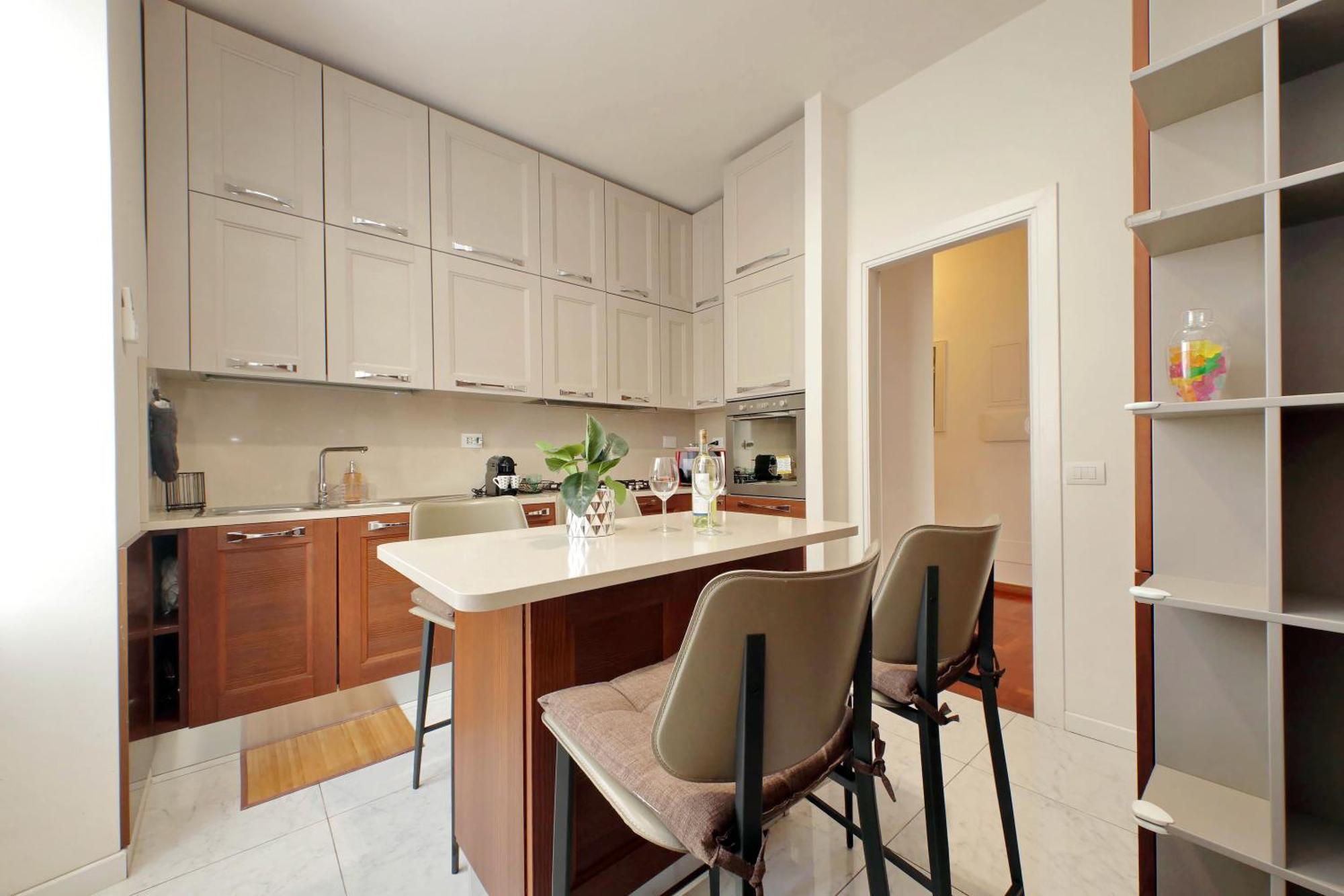 Appartement Elegant And Spacious Apartment, Vespasiano 9 Rome
