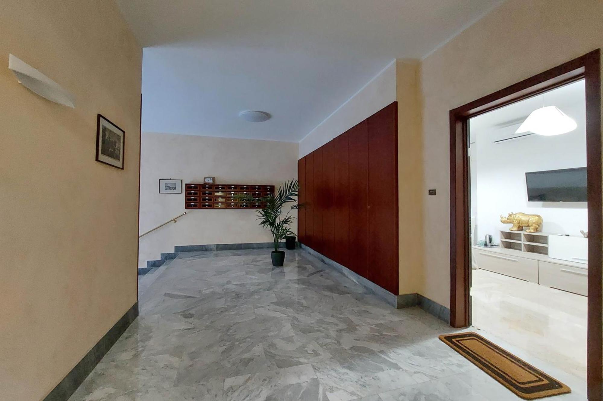 Lovely With Terrace Near The Vatican Apartment *