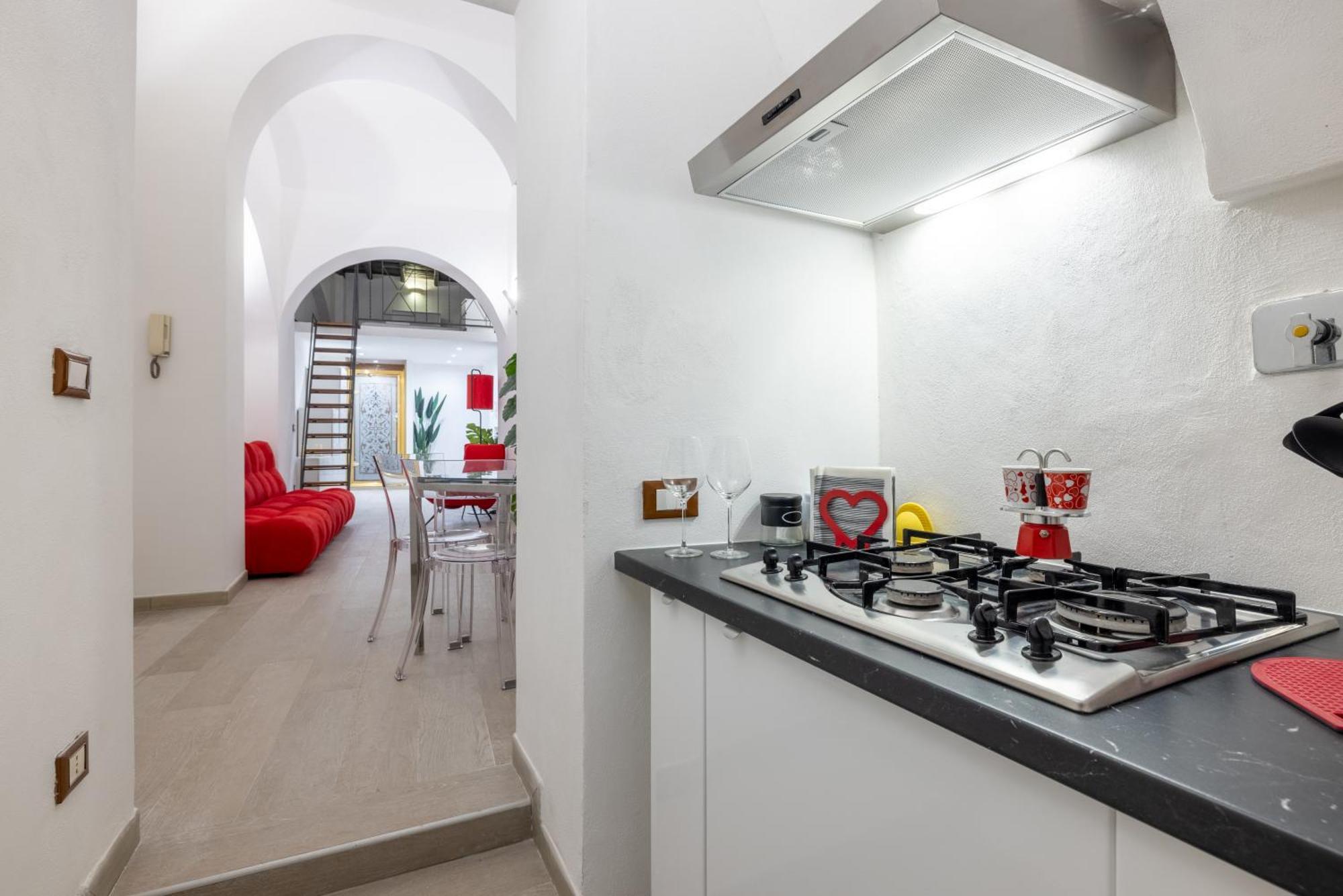 Lovely - Capocci Apartment Rome