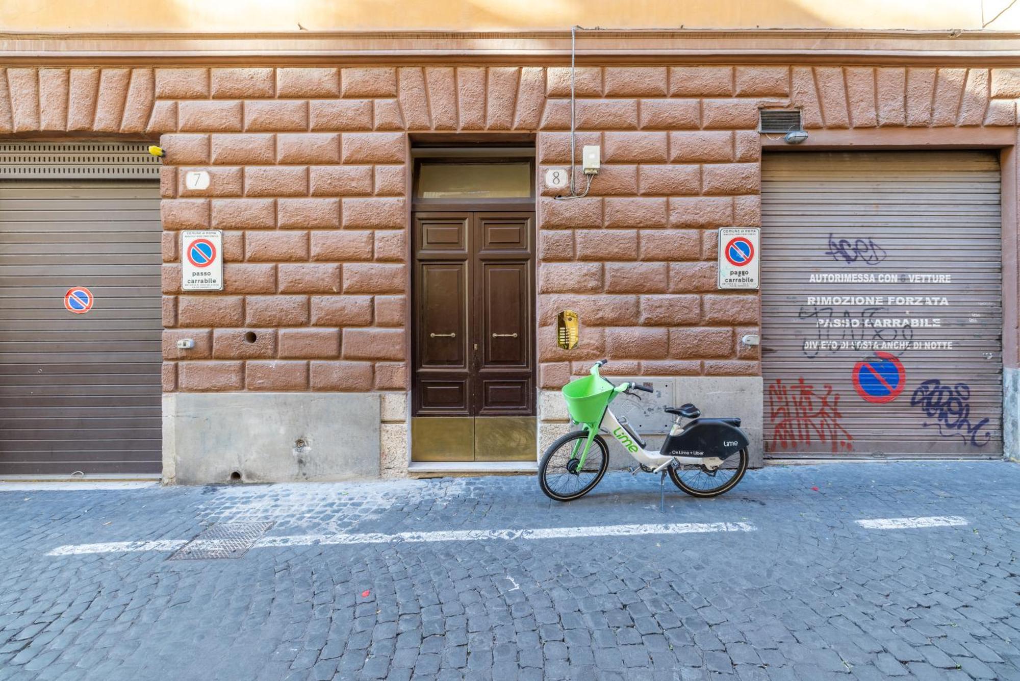 Lovely - Capocci Apartment *