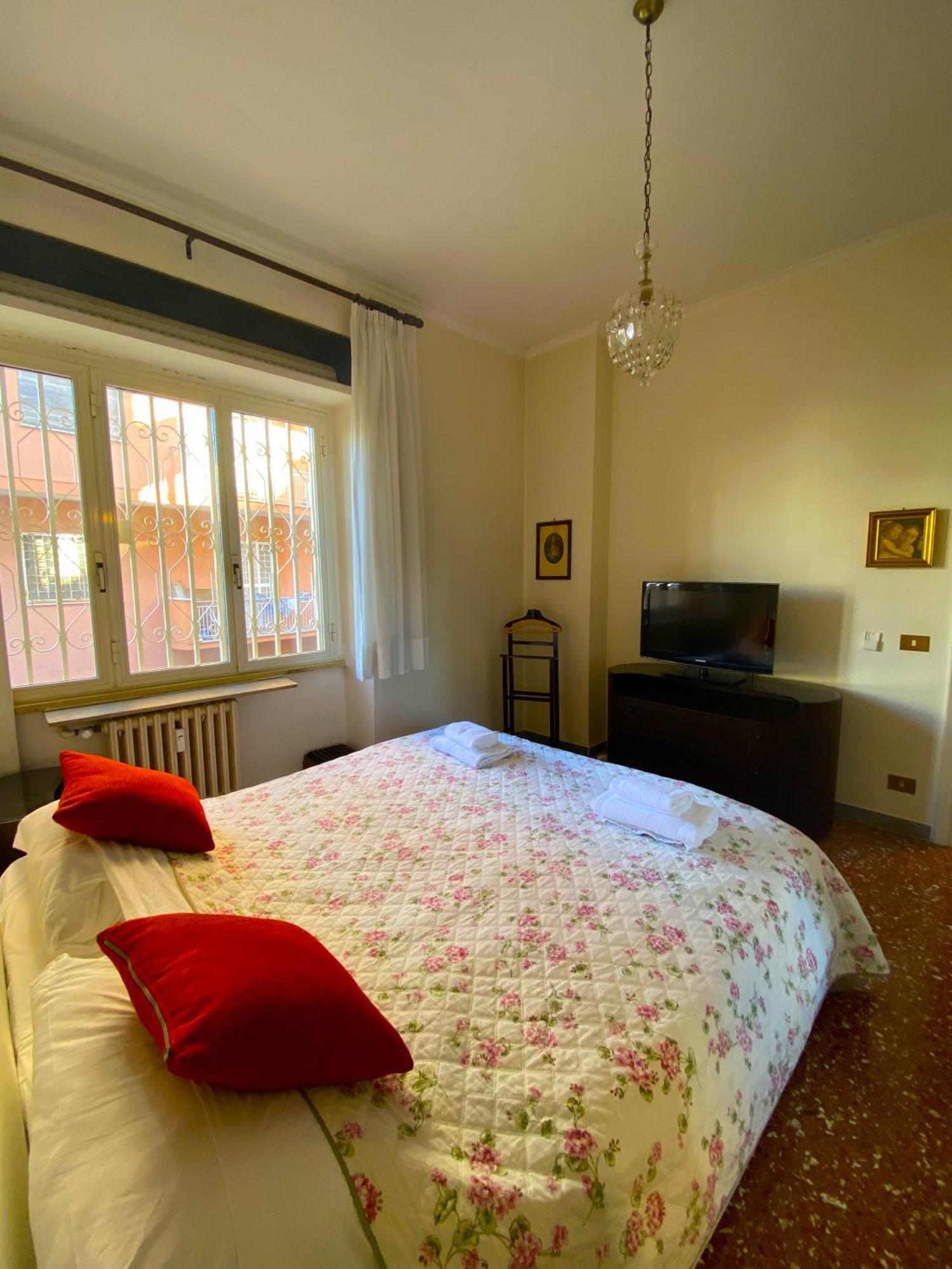 -the Vatican Relais- San Pietro District And Free Parking Appartement *