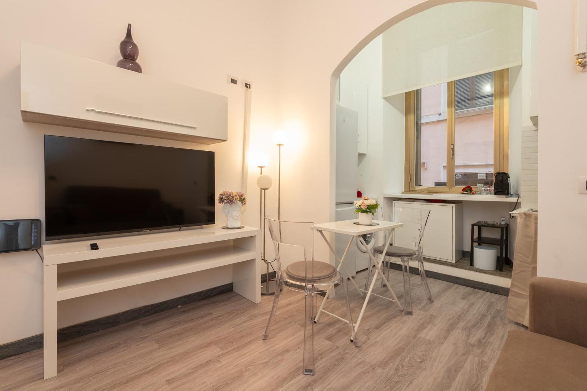 Cairoli 1 House G&b Colisee Holiday home Rome