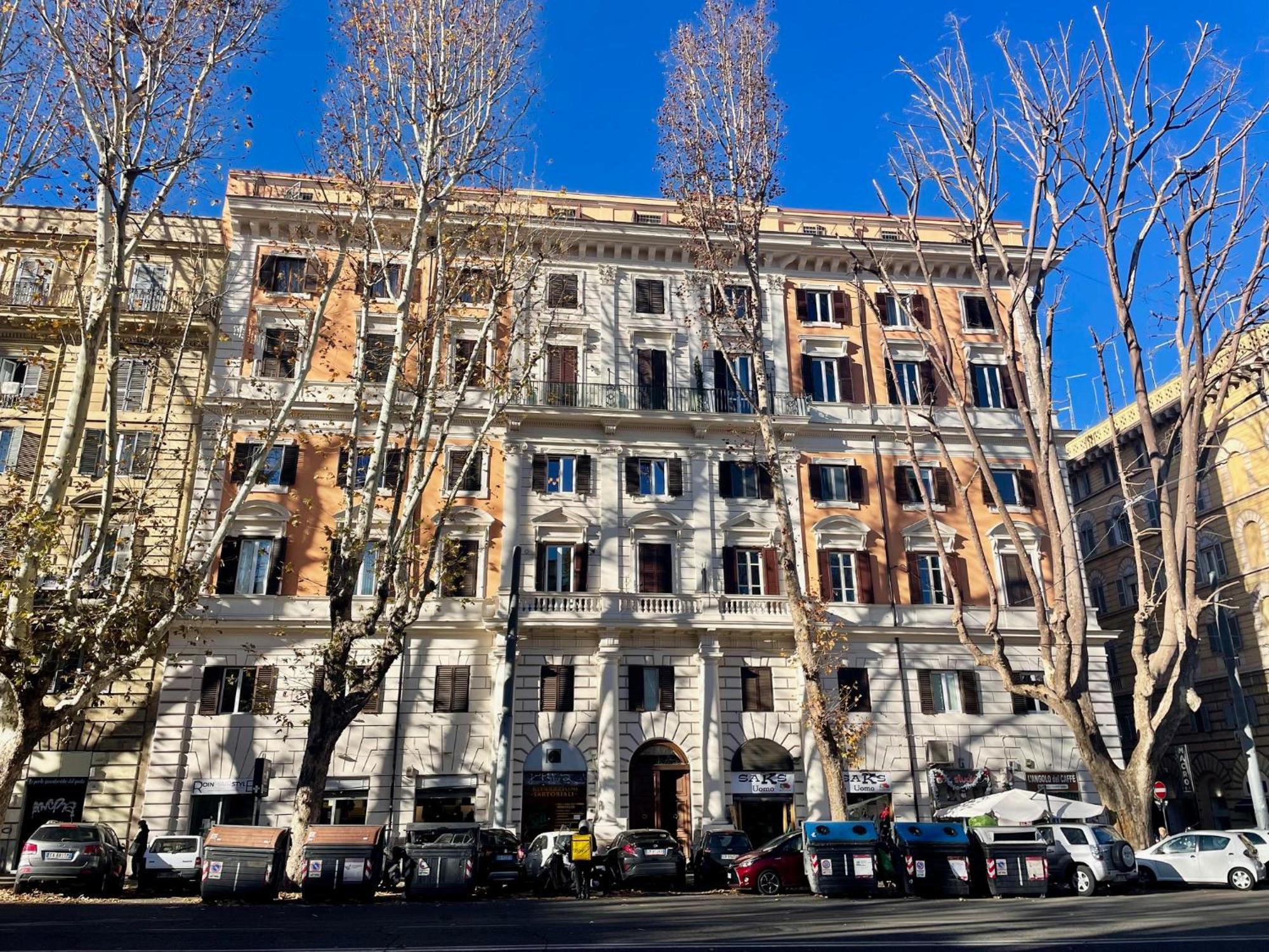 Professor's House In Porta Pia Appartement Rome