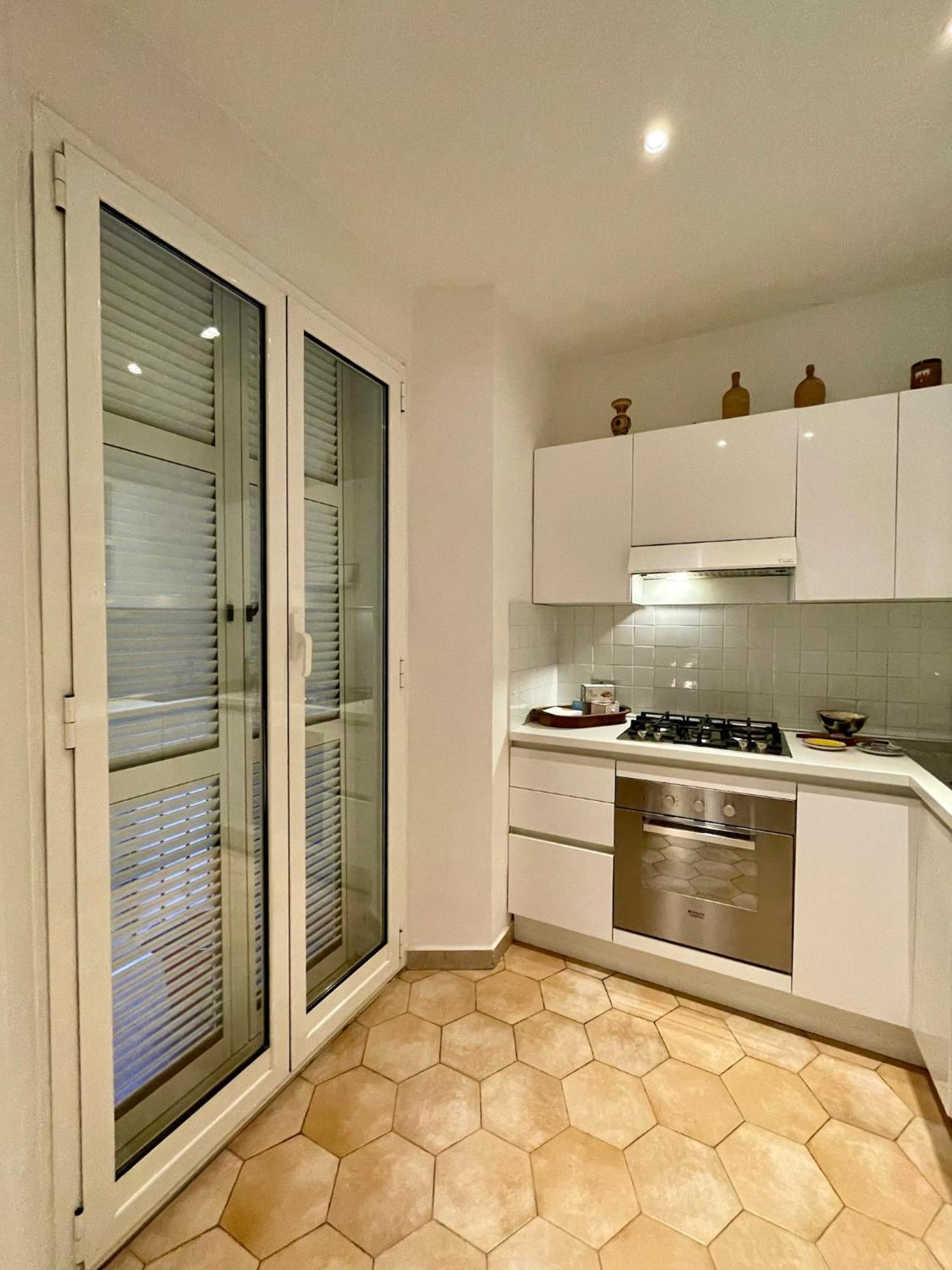 Professor's House In Porta Pia Rome