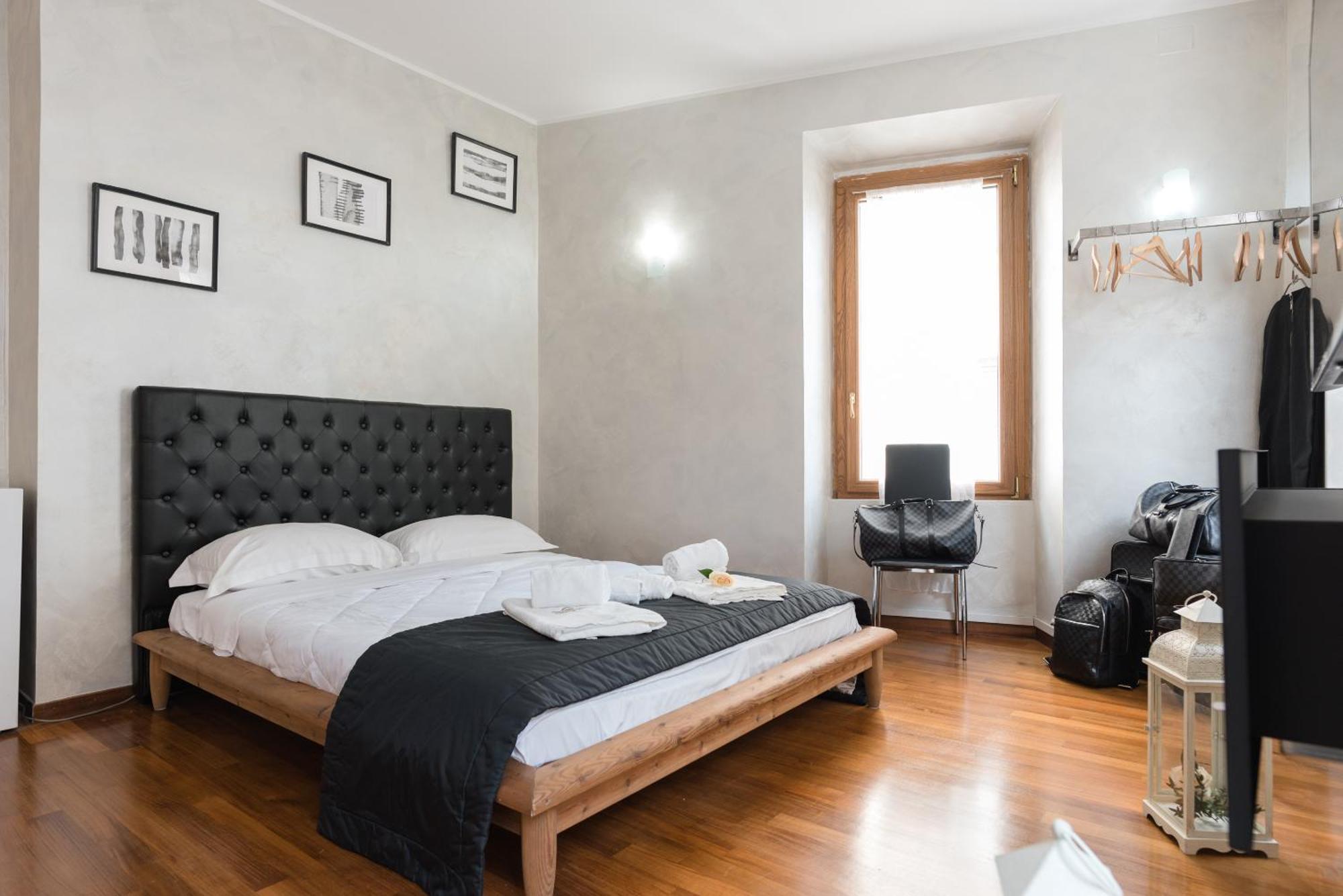 Prince'S Suite - Budget Rooms & Apt Piazza Del Popolo Apartment