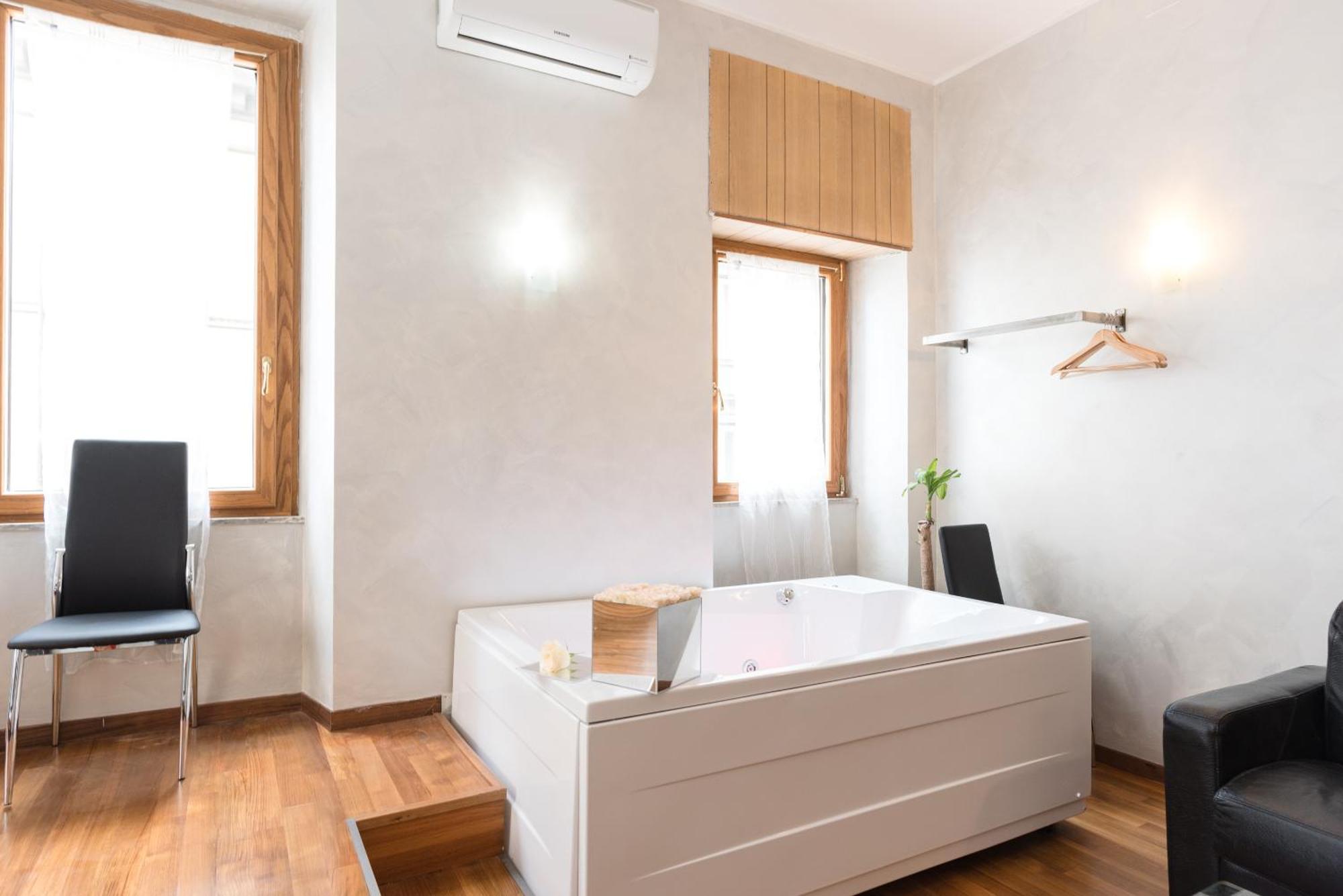 Prince'S Suite - Budget Rooms & Apt Piazza Del Popolo