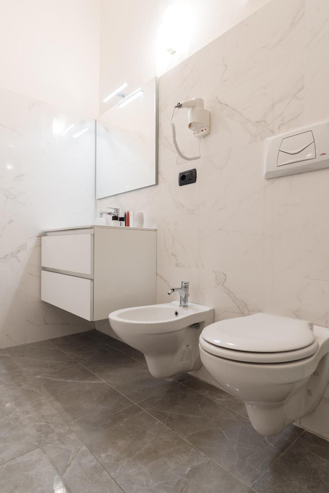 Prince'S Suite - Budget Rooms & Apt Piazza Del Popolo Apartment Rome