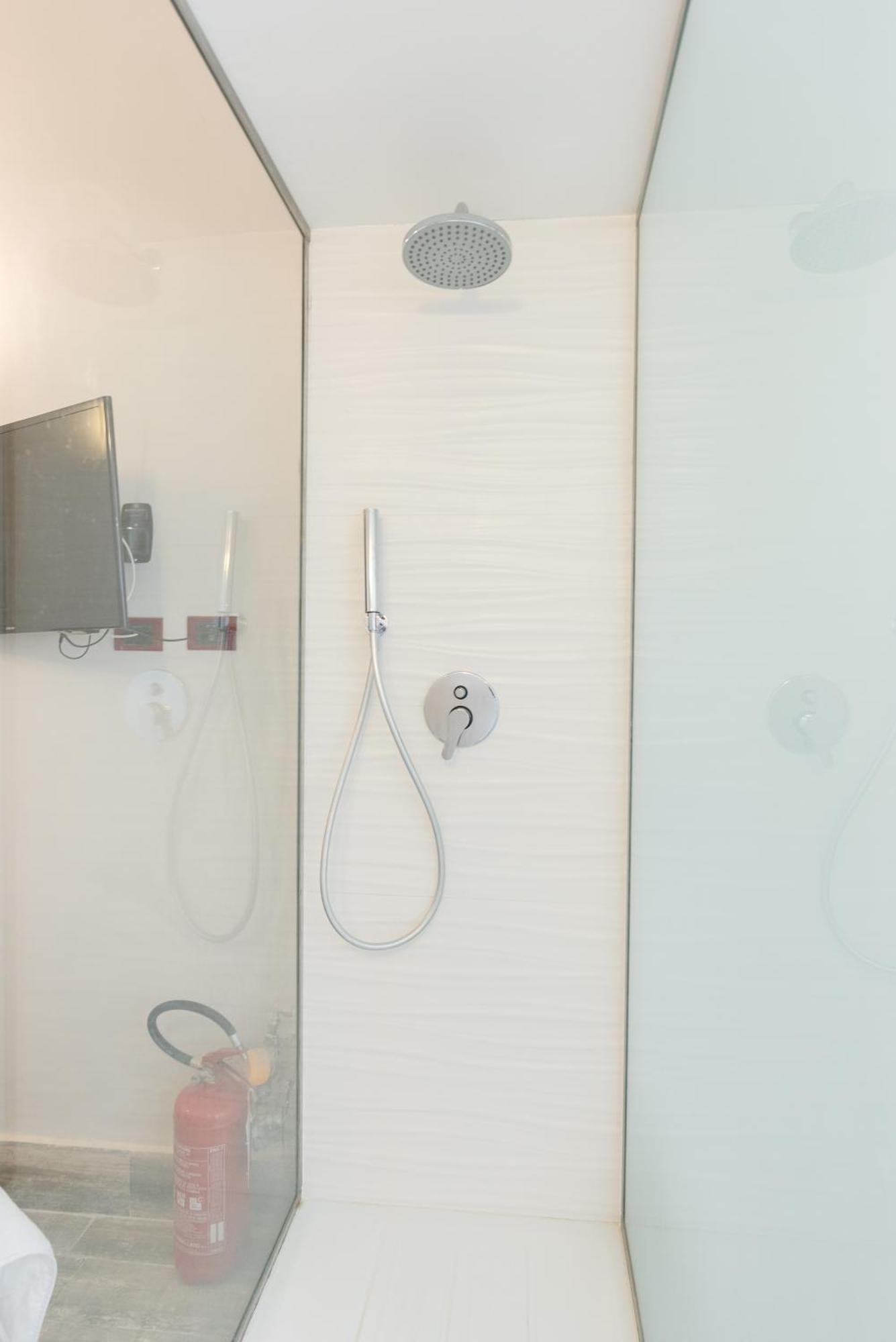 Apartment Prince'S Suite - Budget Rooms & Apt Piazza Del Popolo
