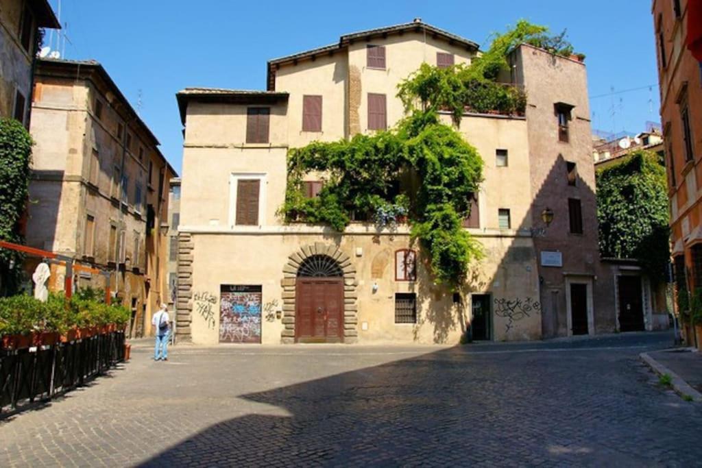 Nesty Margana House Appartement