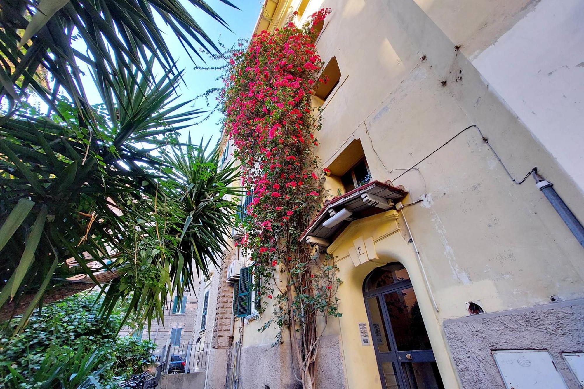 Ych-brand New Vatican Flat With Terrace Appartement