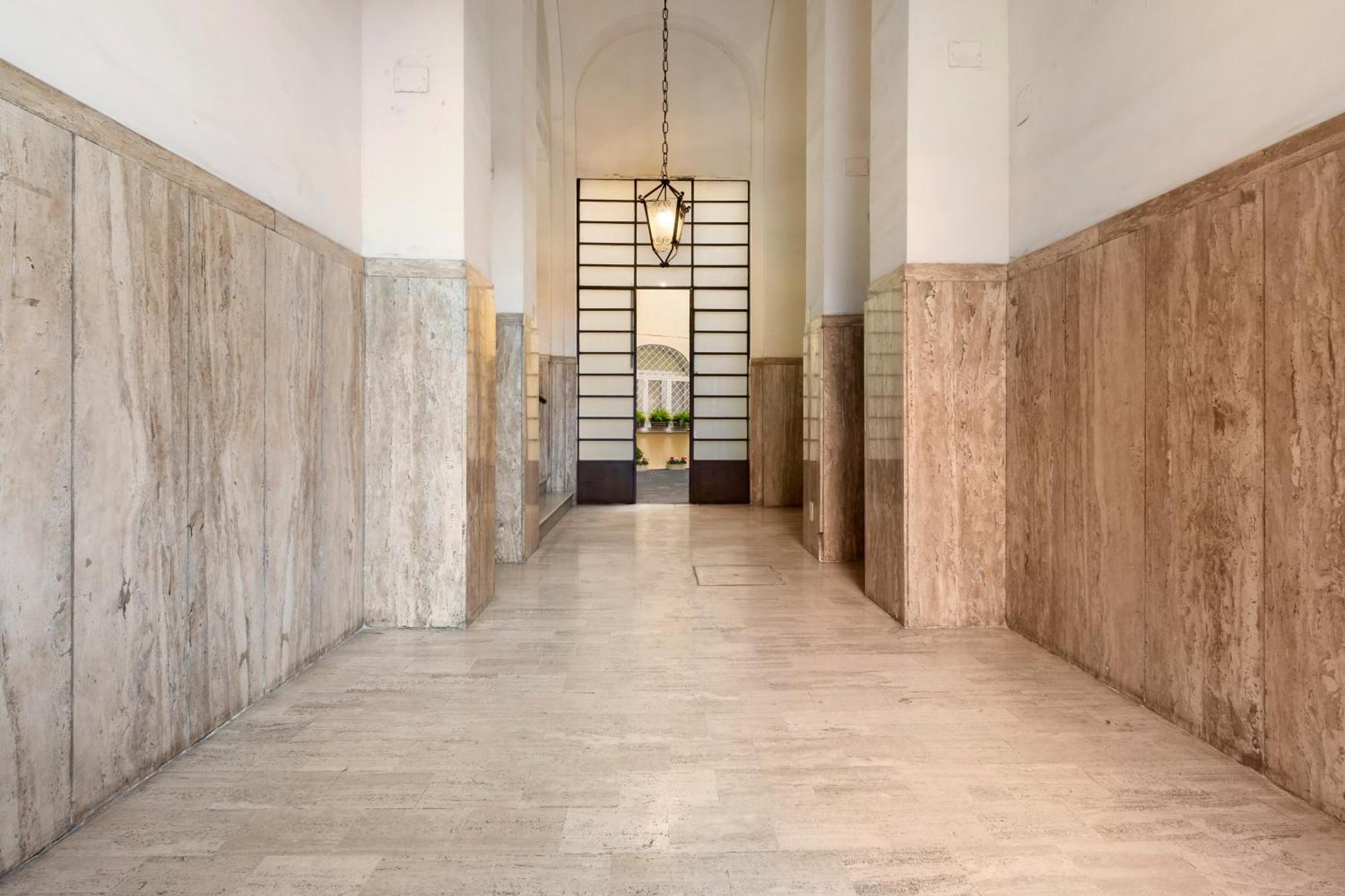 Lata Rana Colosseum Luxury Loft Appartement