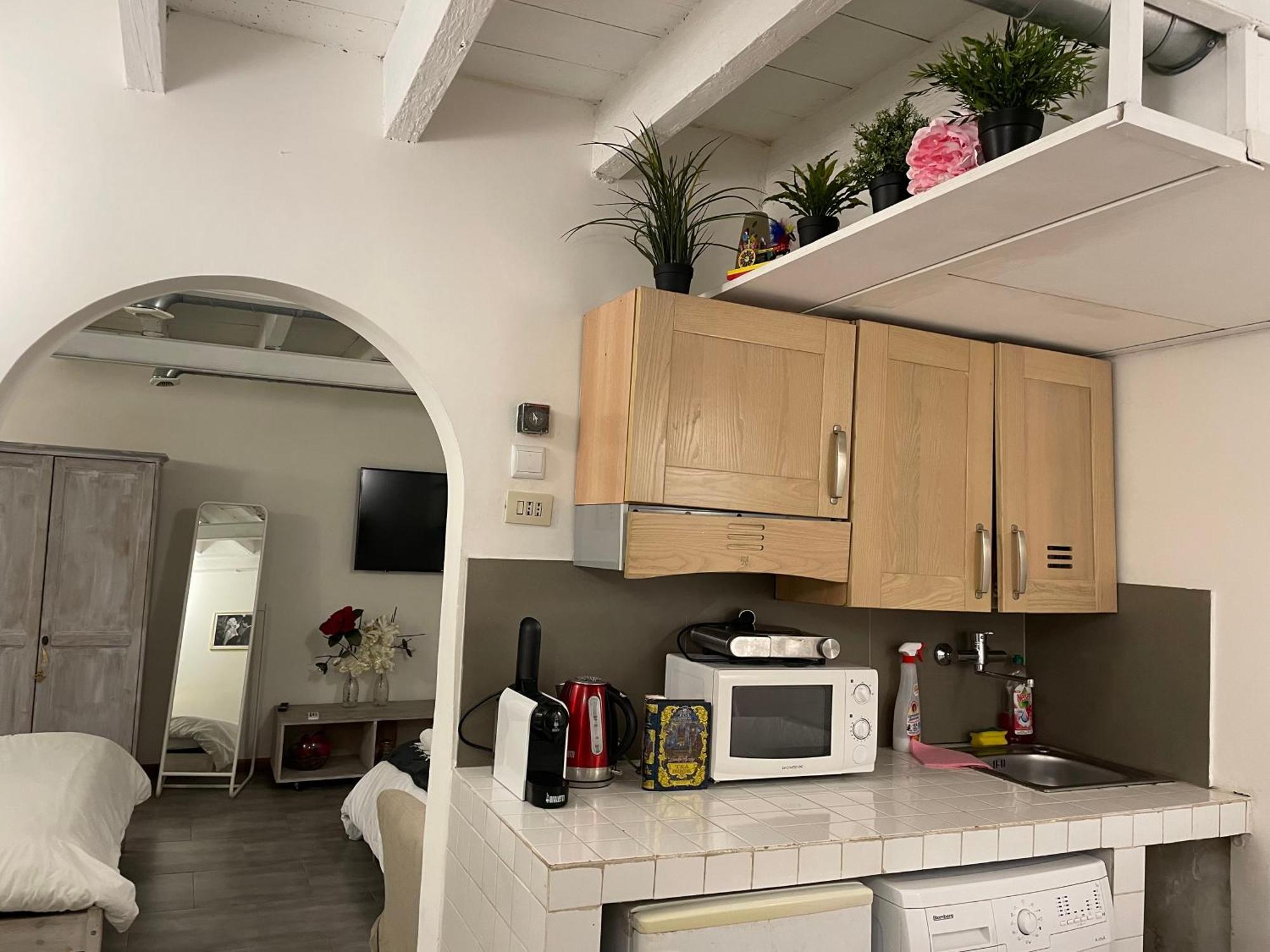 Apartment In The Heart Of *