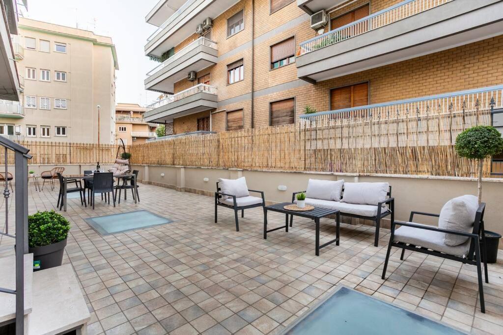 Noh Collection 2bdr Apartment- Vatican Area