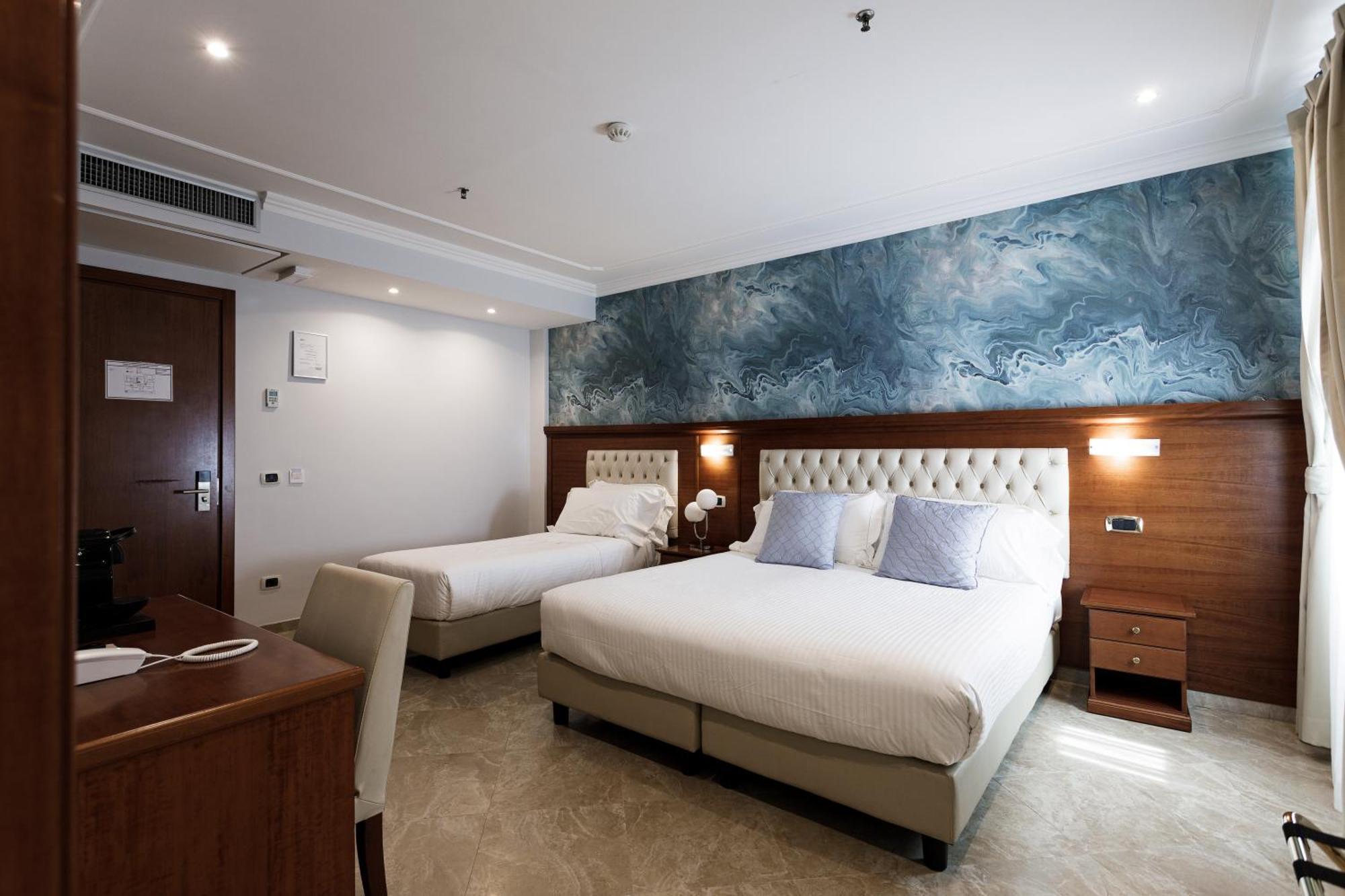 Esposizione Luxury Hotel Rome