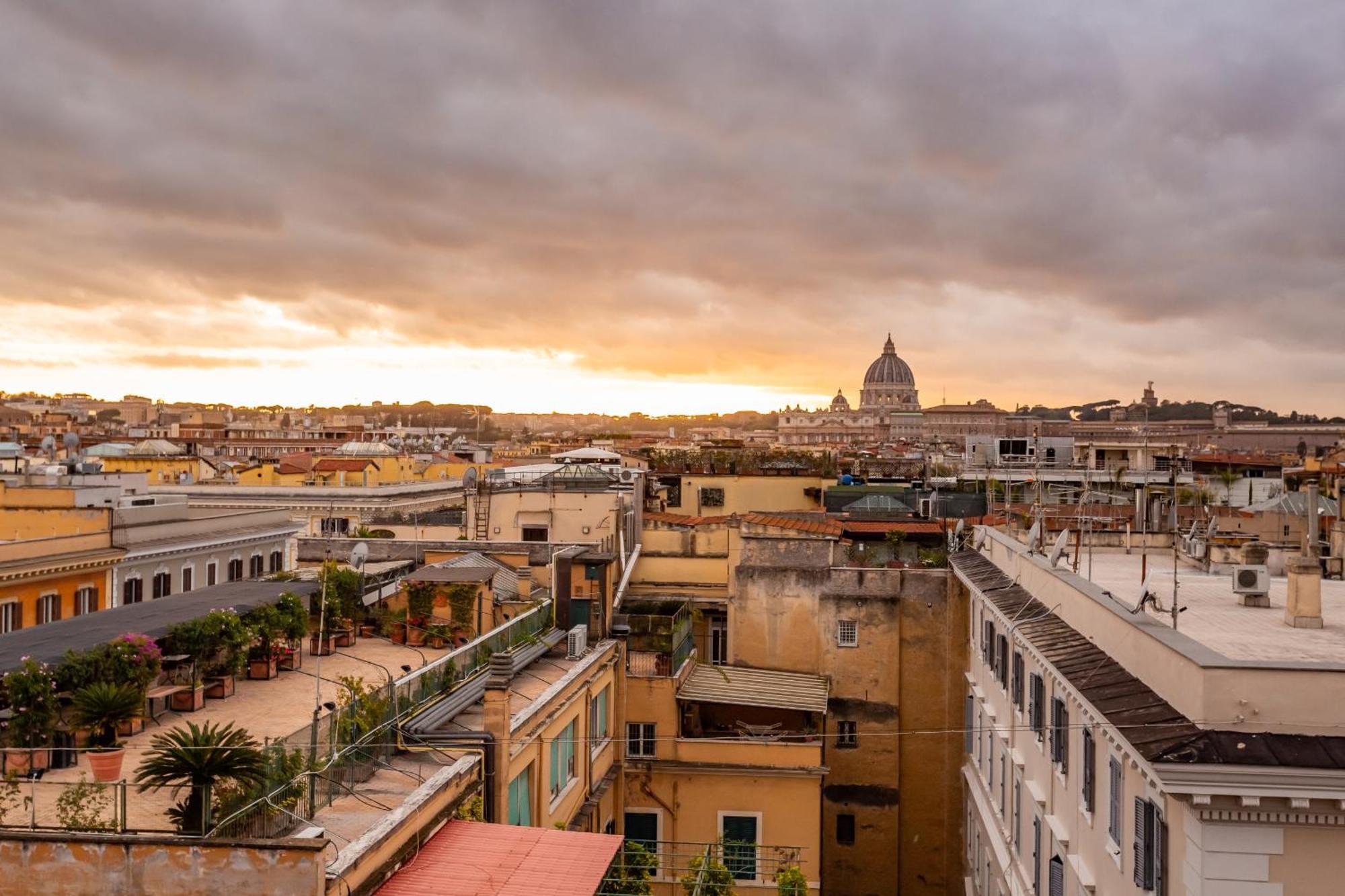 Skyline Penthouse With Private Rooftop Appartement Rome