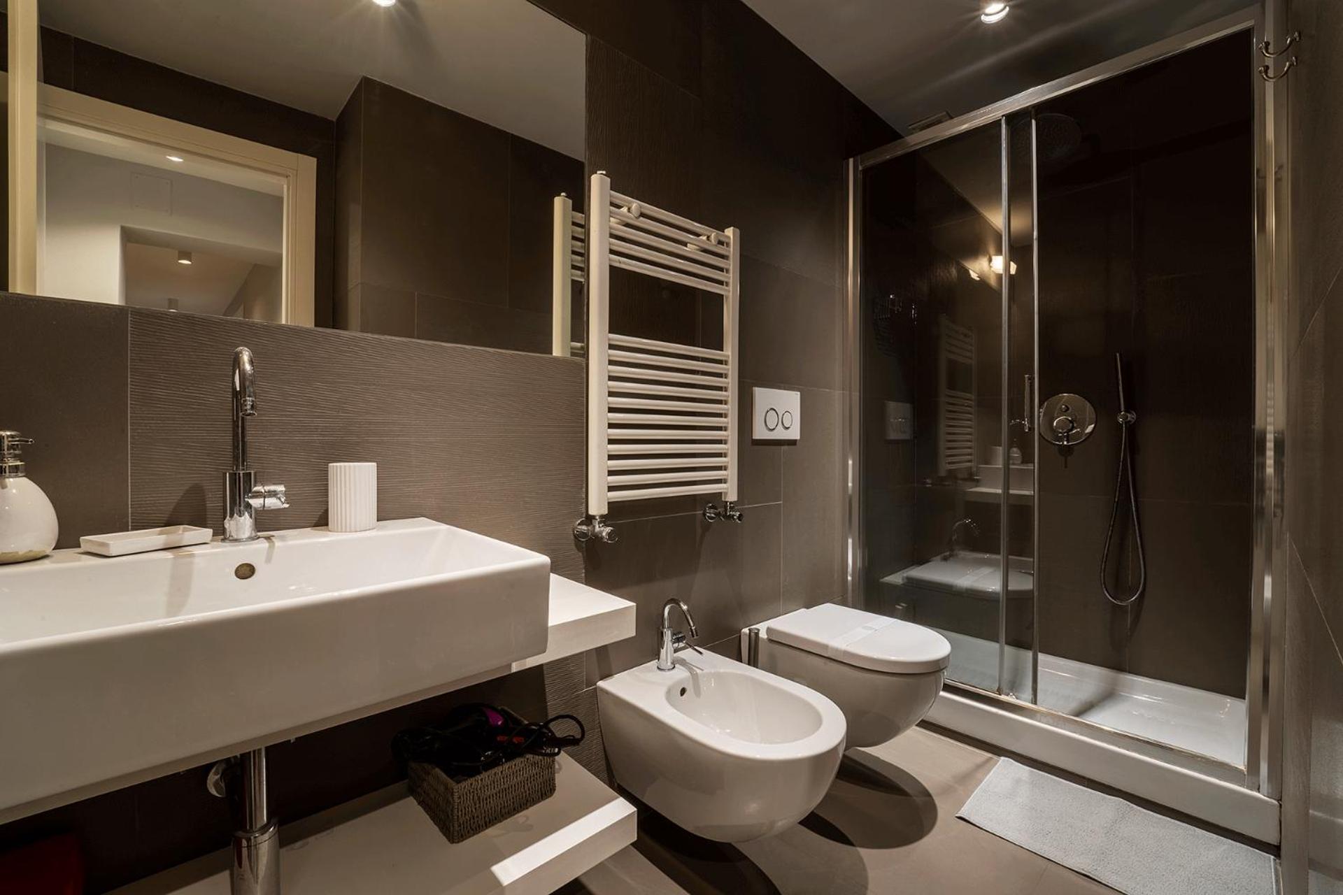 Fotofever Apt, Two Bedrooms With Air Conditioned In Elegant Shopping Area, Close To Vatican City * Rome