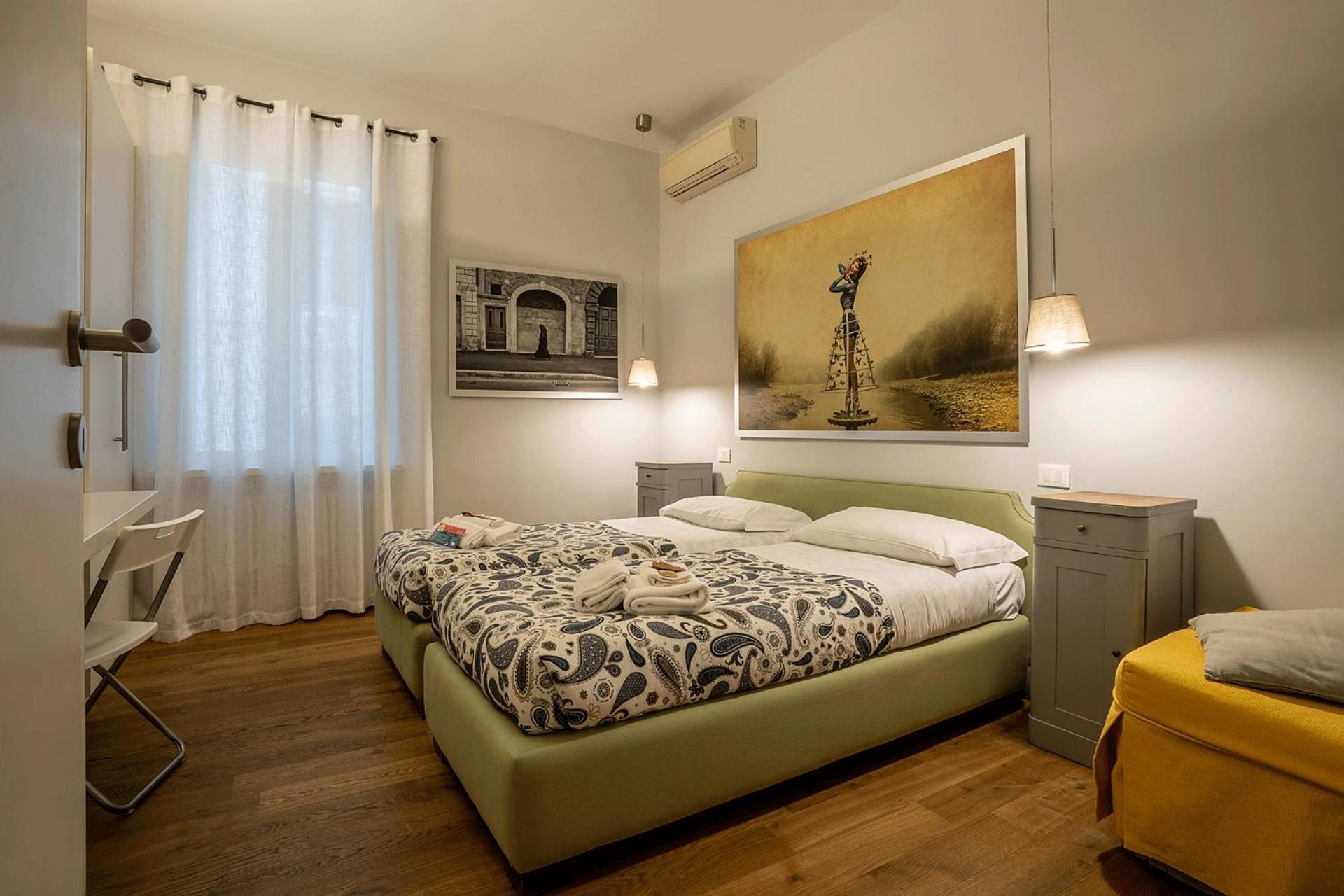 Fotofever Apt, Two Bedrooms With Air Conditioned In Elegant Shopping Area, Close To Vatican City Apartment