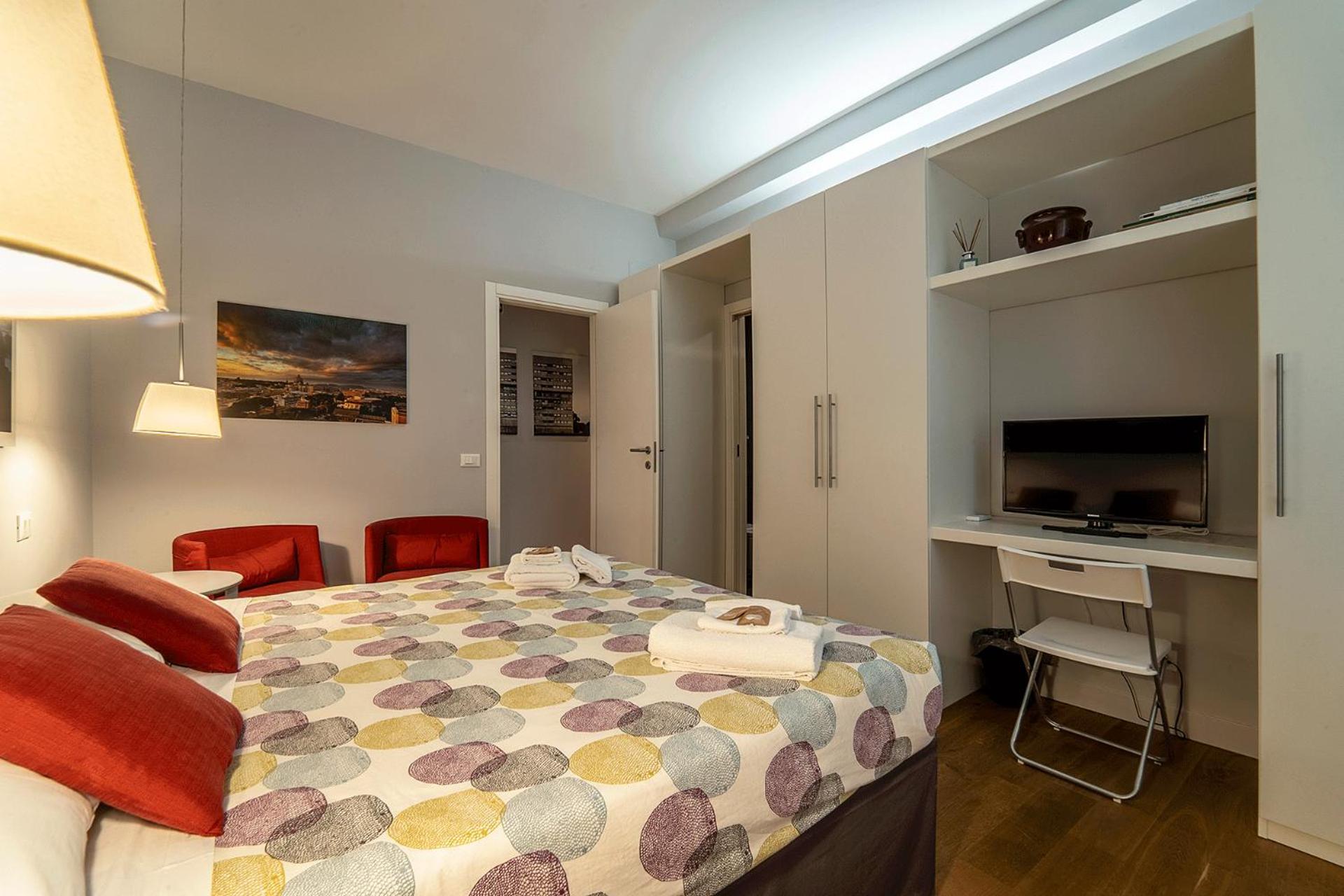 Fotofever Apt, Two Bedrooms With Air Conditioned In Elegant Shopping Area, Close To Vatican City * Rome