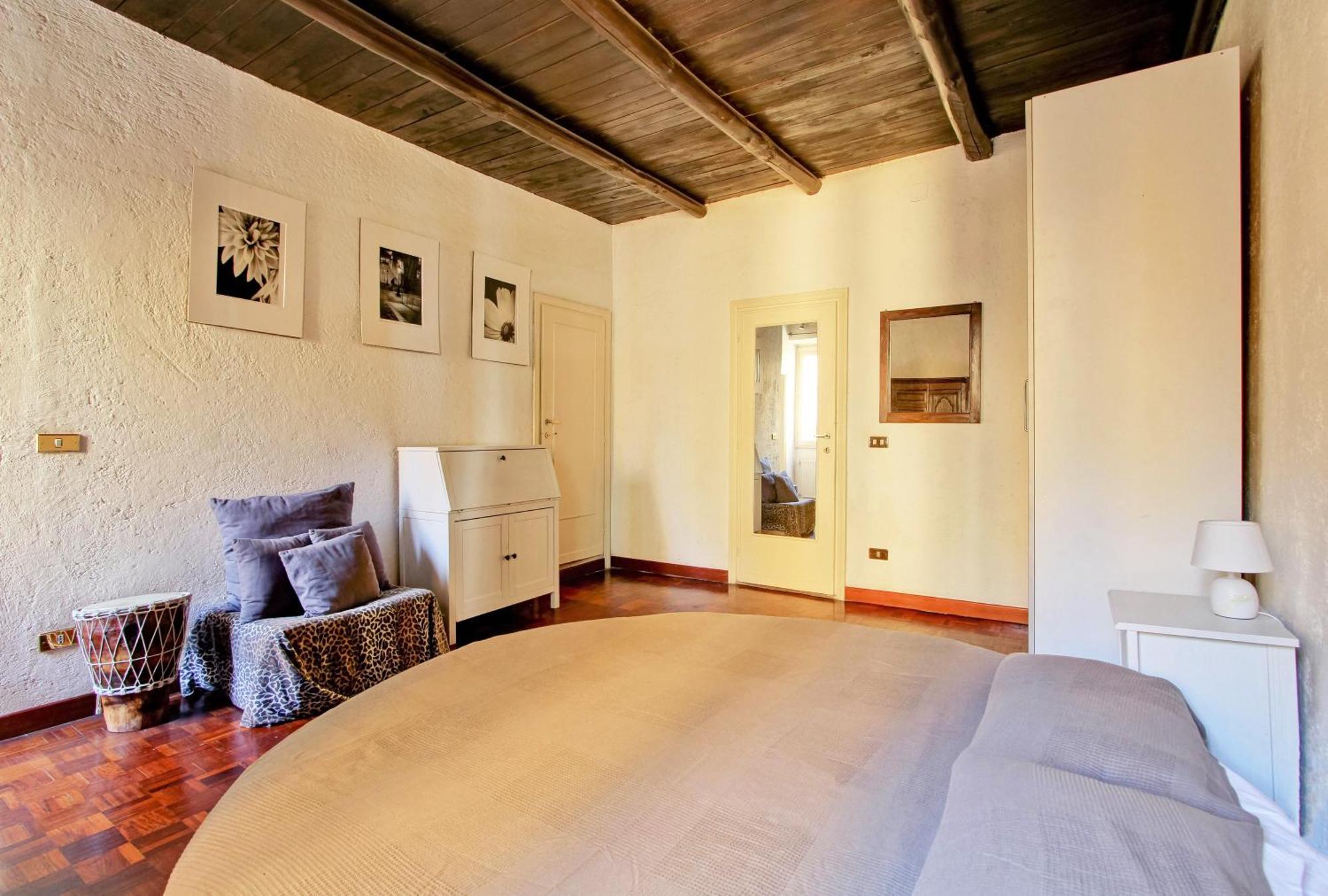Campo De Fiori - Loft In Originario Anfiteatro Appartement *