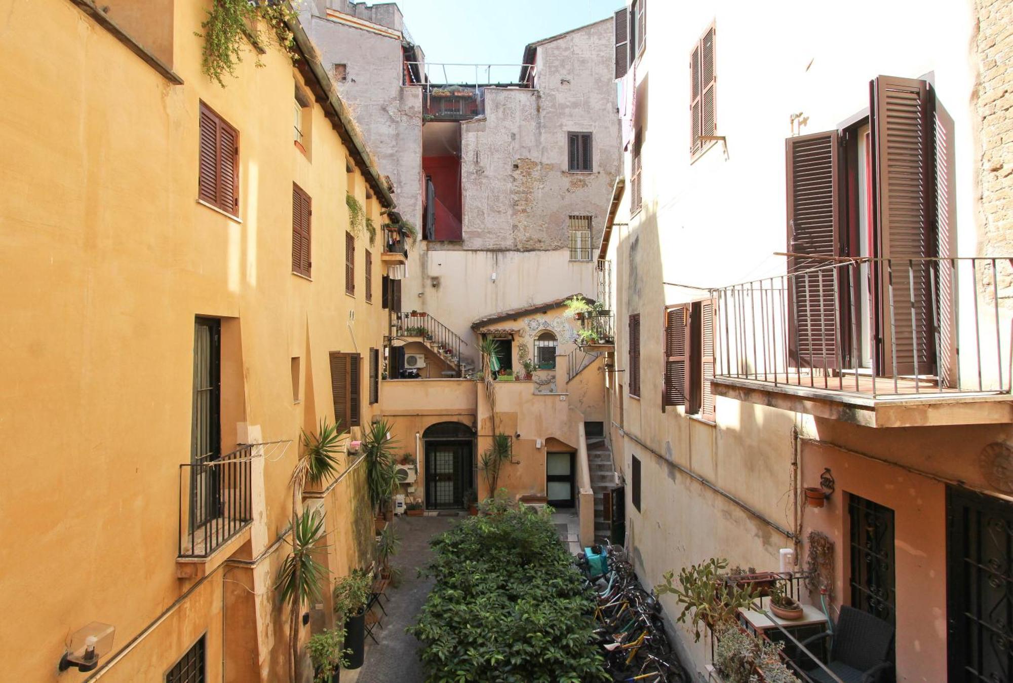 Campo De Fiori - Loft In Originario Anfiteatro Appartement *