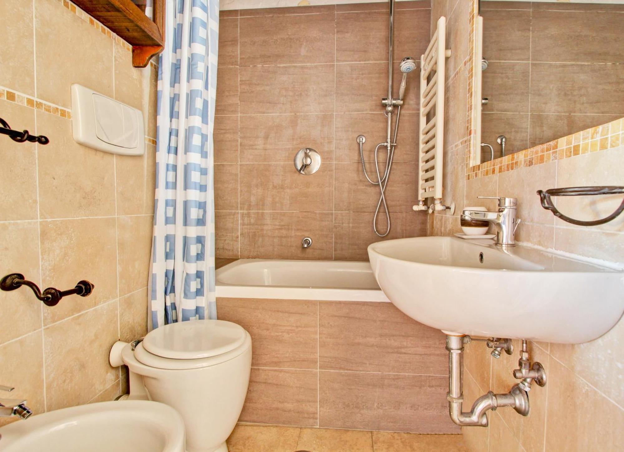 Campo De Fiori - Loft In Originario Anfiteatro * Rome