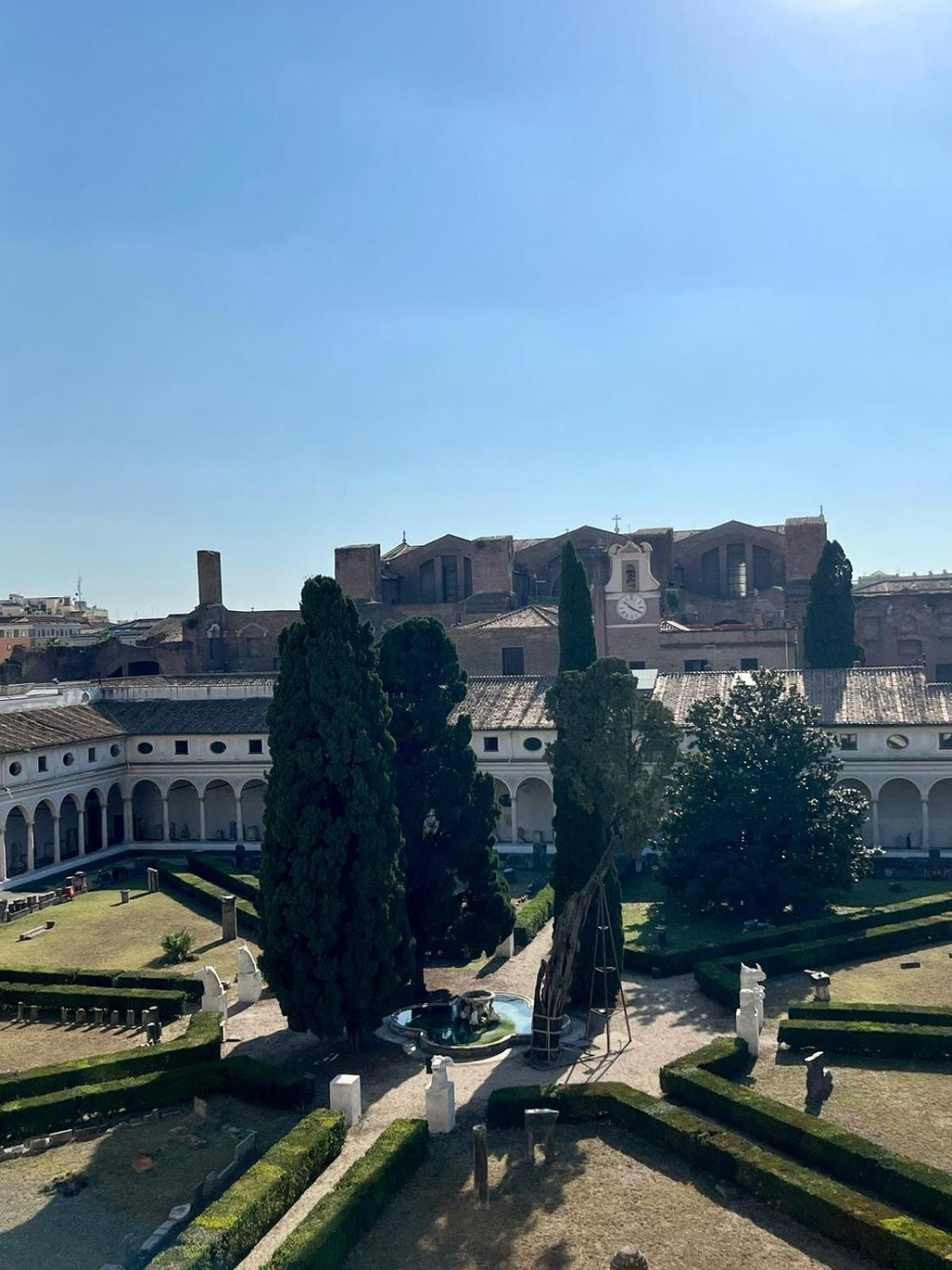 X2 Con Splendida Vista Sulle Terme Di Diocleziano E Sul Chiostro Di Michelangelo Gasthuis *