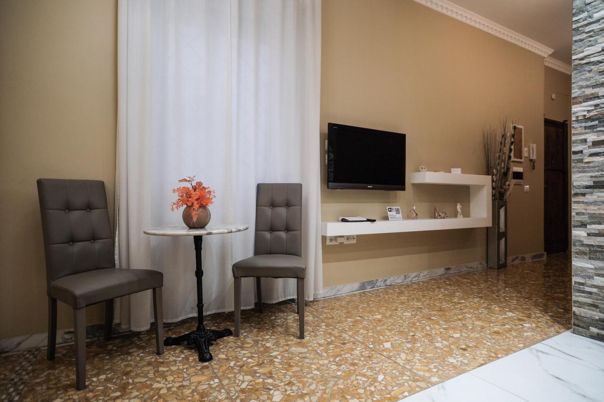 Apartment Holidays House Marconi Rome