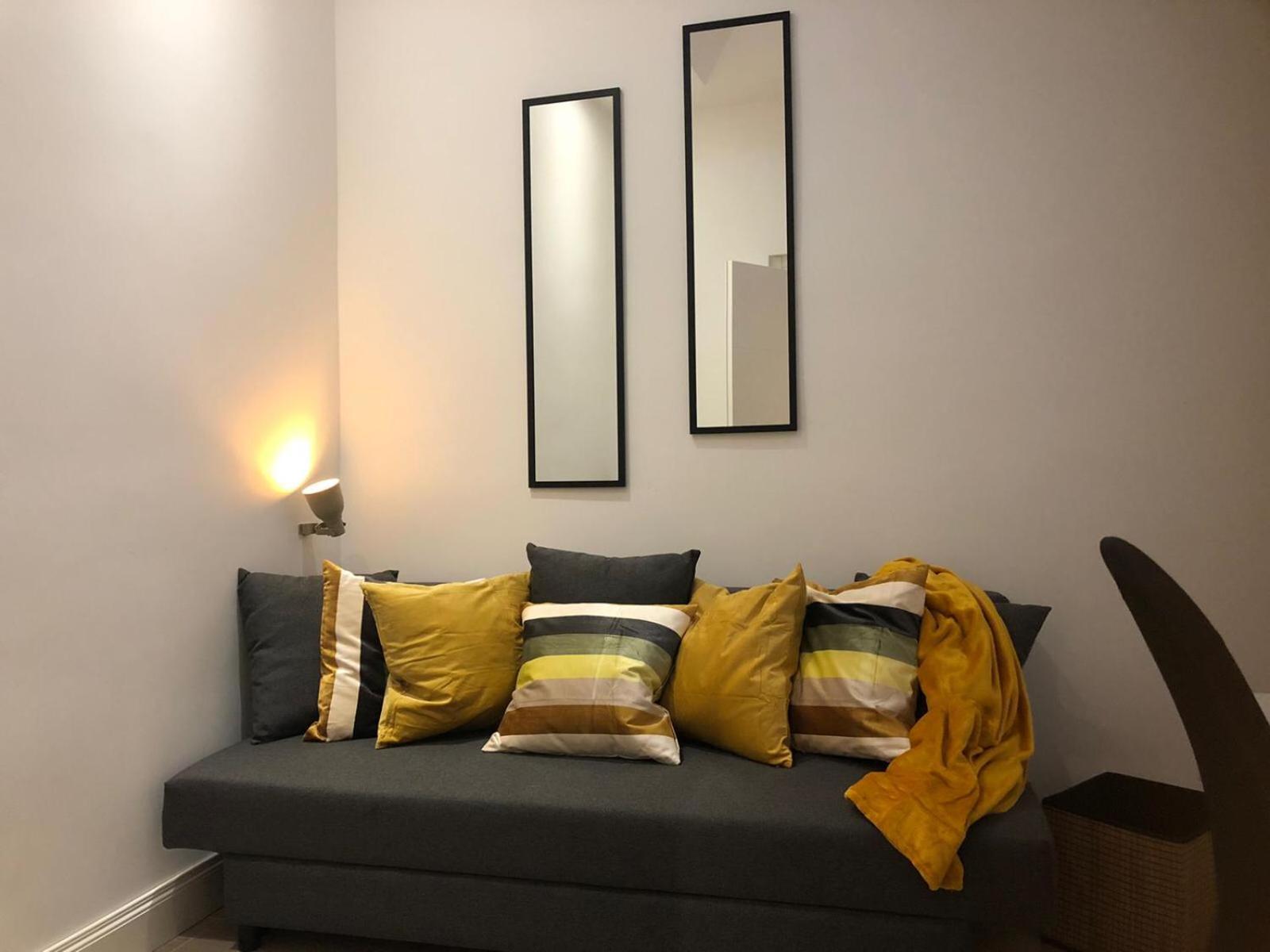 Fontana Di Trevi!! Comfy&elegant 3bedroom 2bath Appartement *