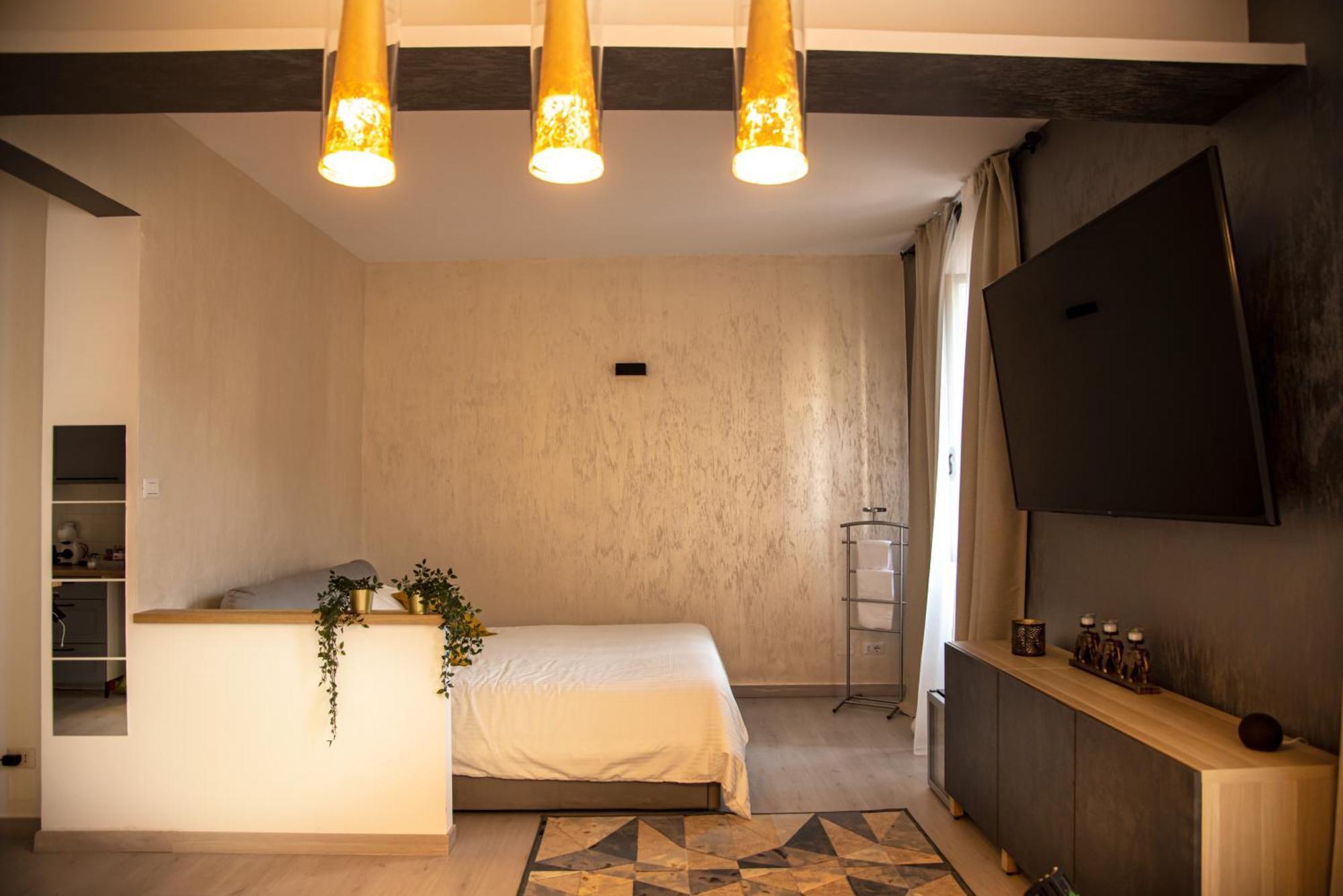 Luxury Me * Rome