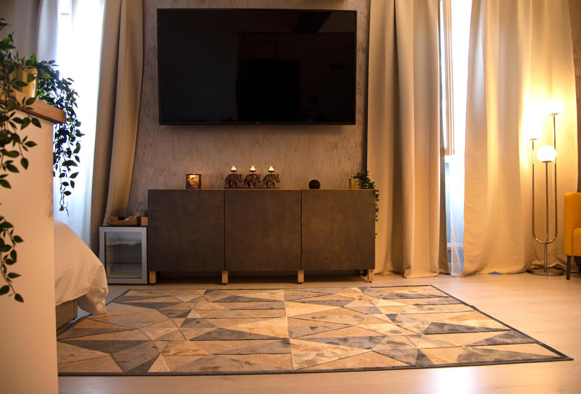 Luxury Me * Rome