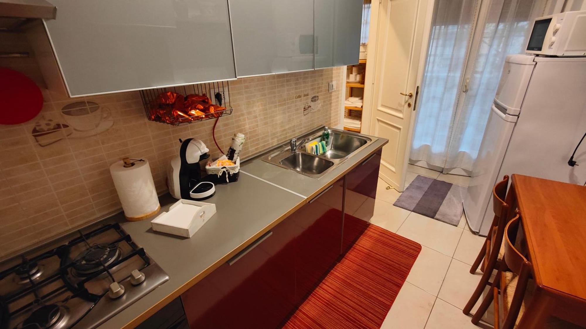 Guest house Sergio Tourist Rental Close Tiburtina Station Rome