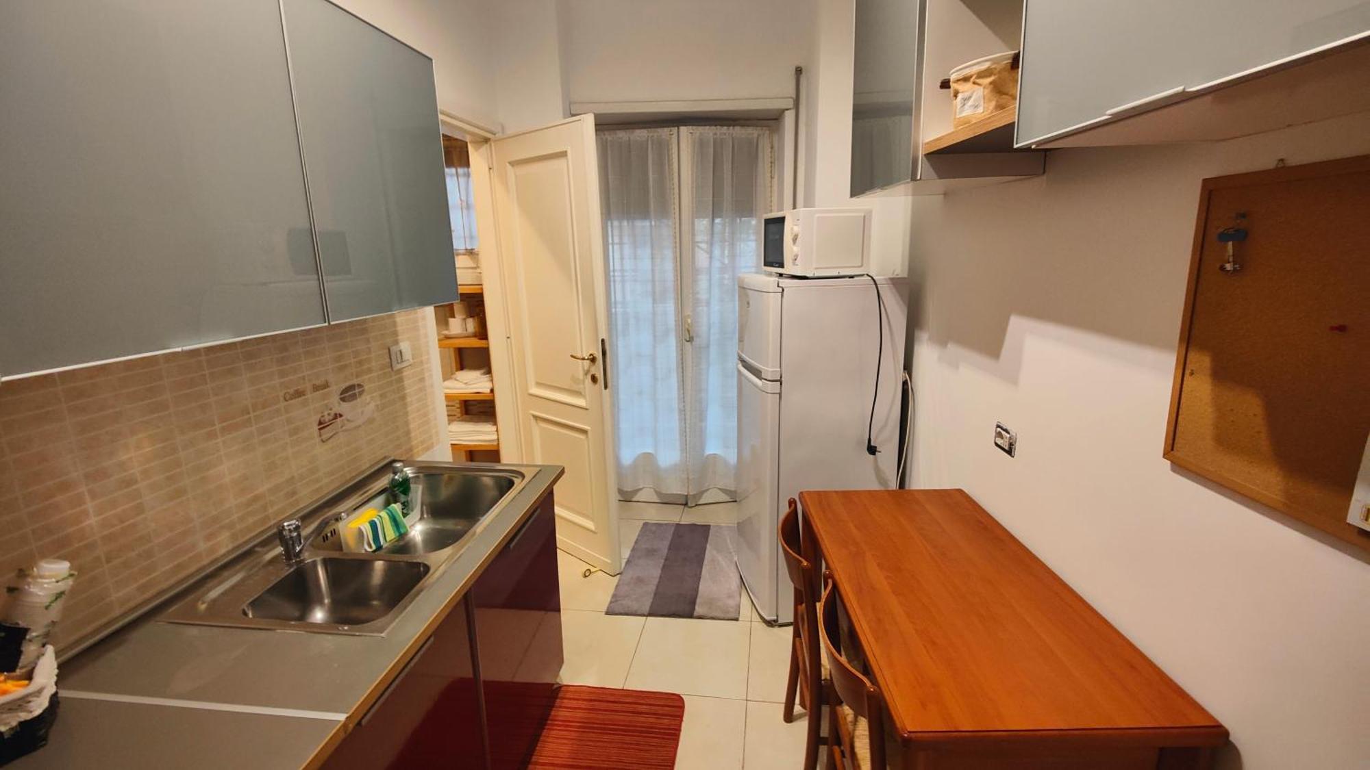 Sergio Tourist Rental Close Tiburtina Station