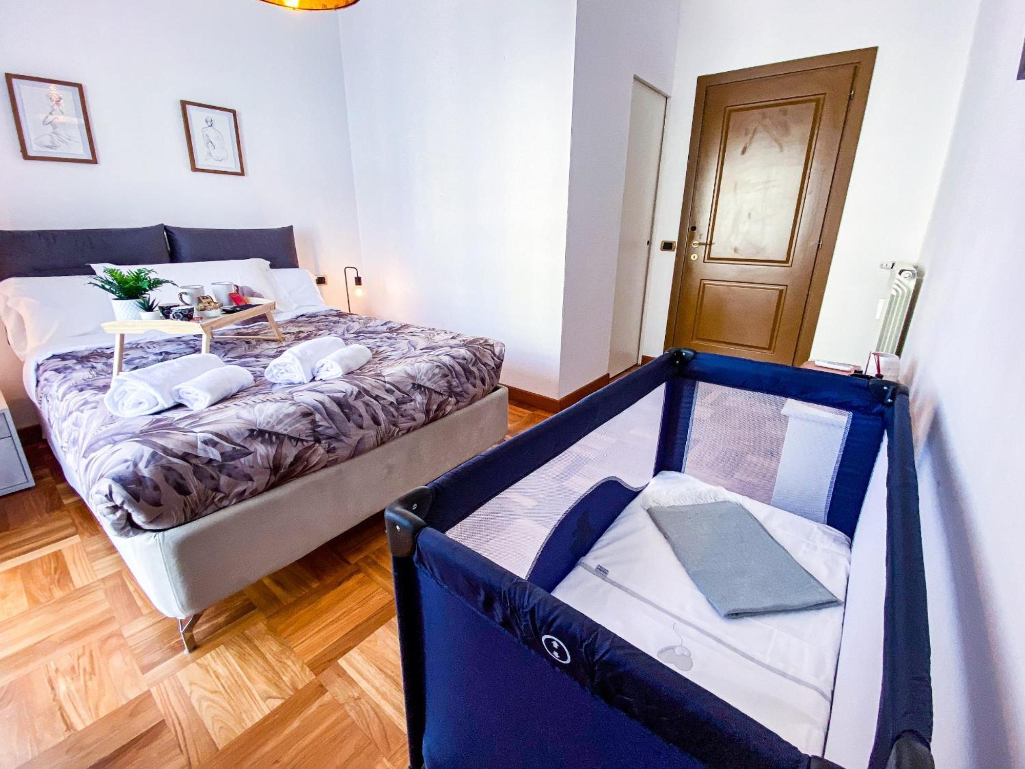 Piramide Luxury Colosseum Appartement *