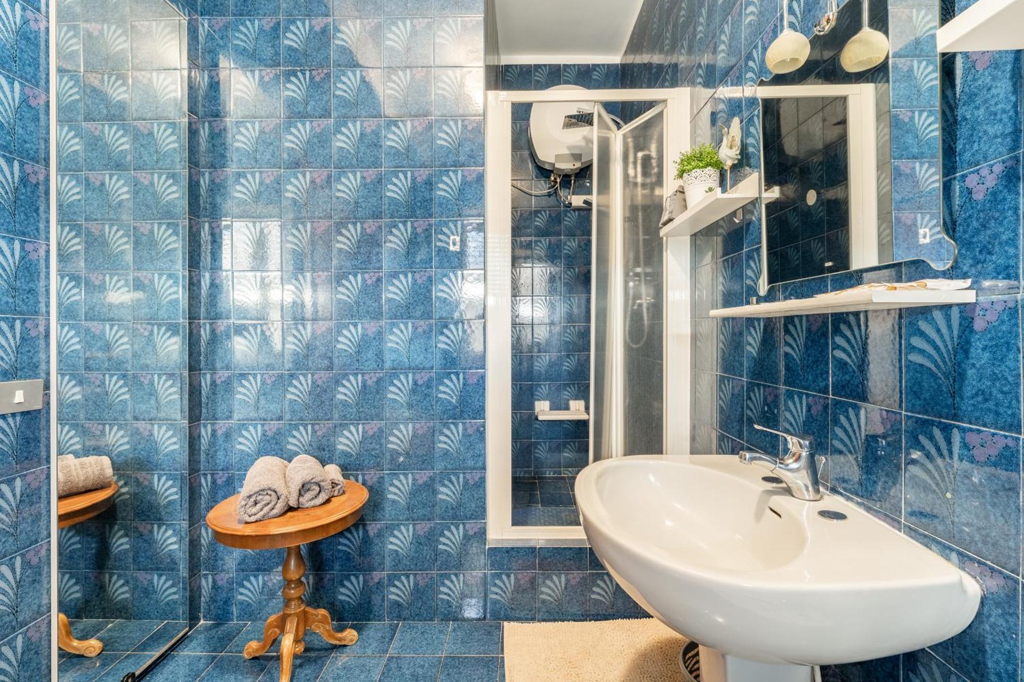 Colombo Penthouse Wi Fi Netflix Ac Affittacamere Roma